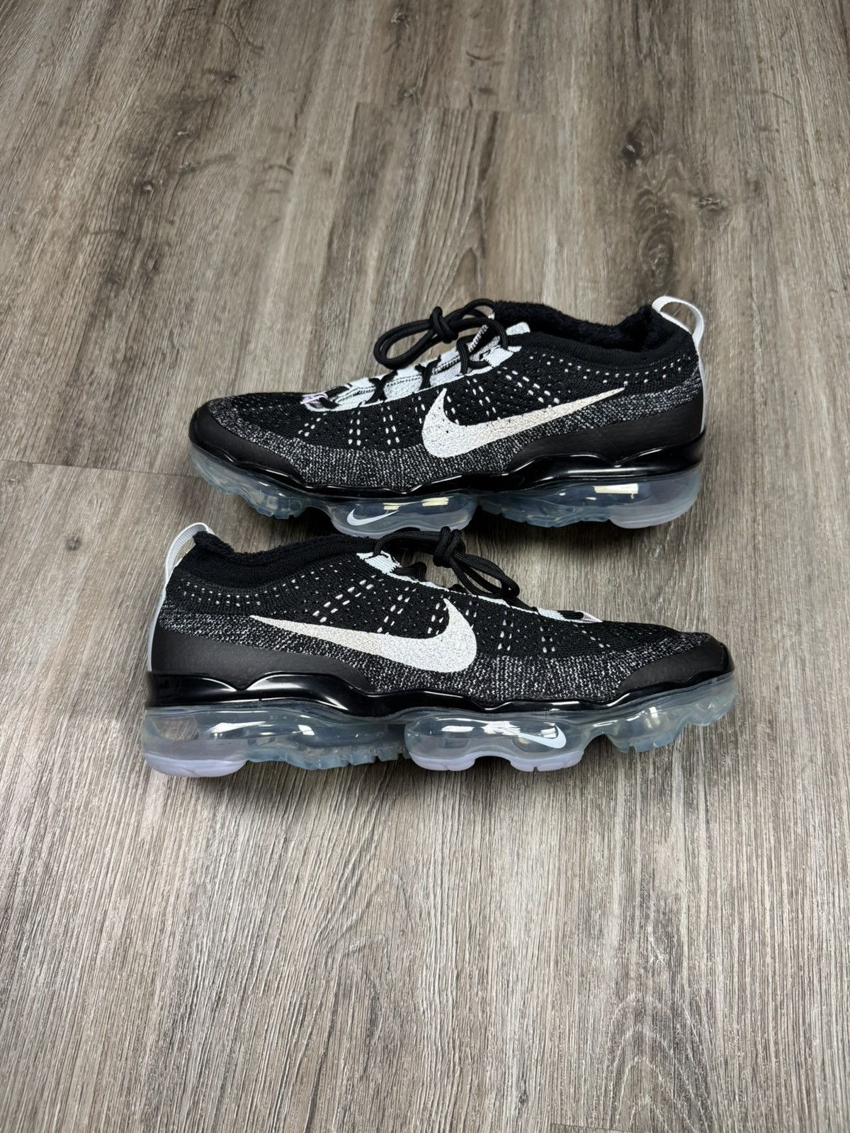 Nike Nike Air VaporMax 2023 Flyknit Black Blue Tint Size US 9 / EU 42 - 1 Thumbnail
