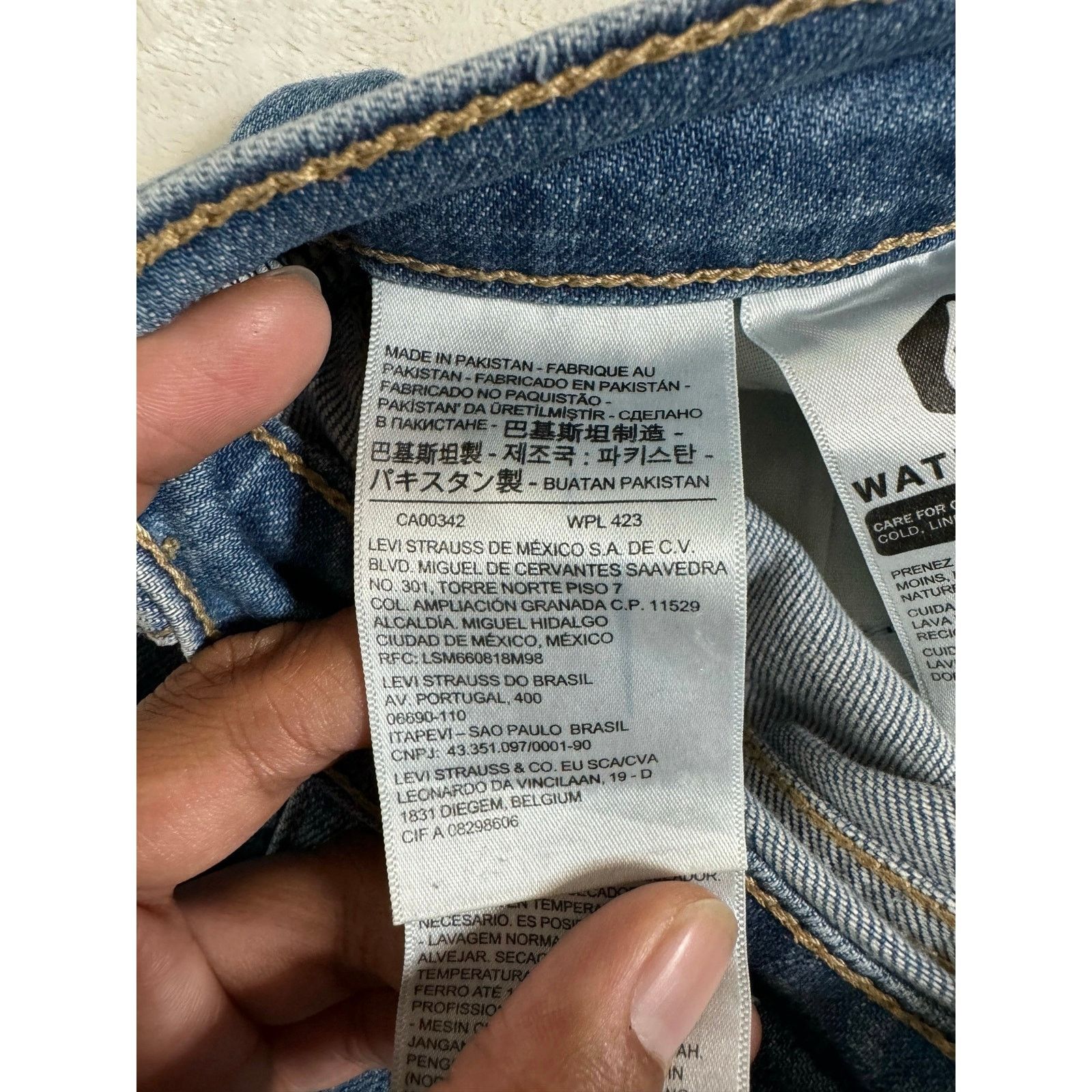 Unknown London Levi's 501 Mile High Cropped Wide Leg Jeans Women’s Size 30 Size 30" / US 8 / IT 44 - 6 Thumbnail
