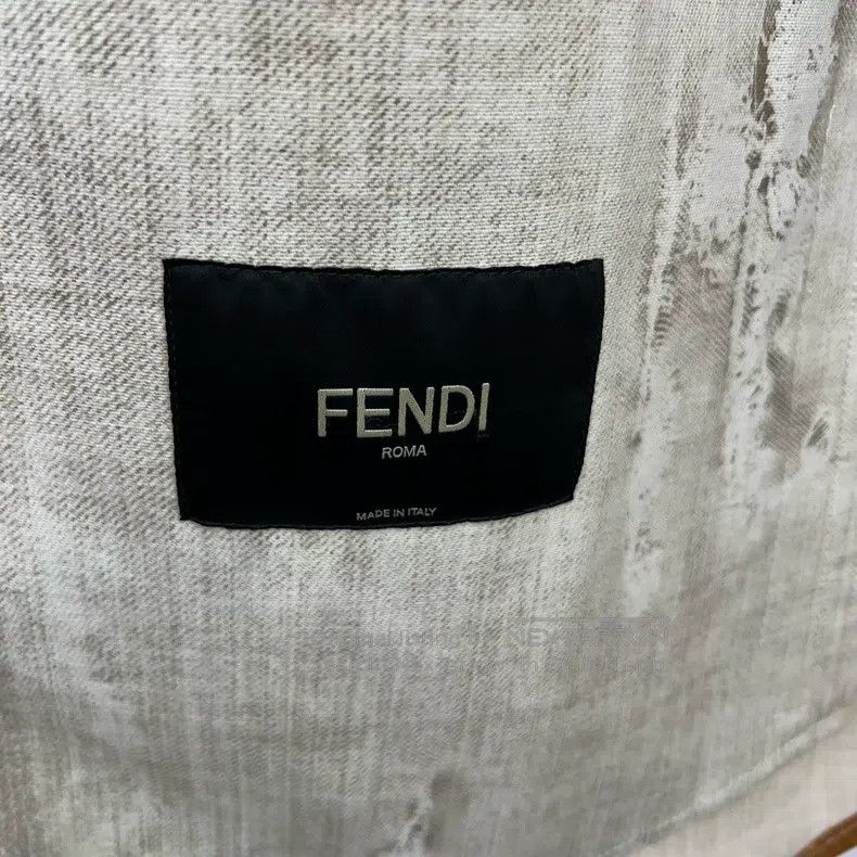 Fendi Fendi Washed Denim Jacket Size US M / EU 48-50 / 2 - 3 Thumbnail