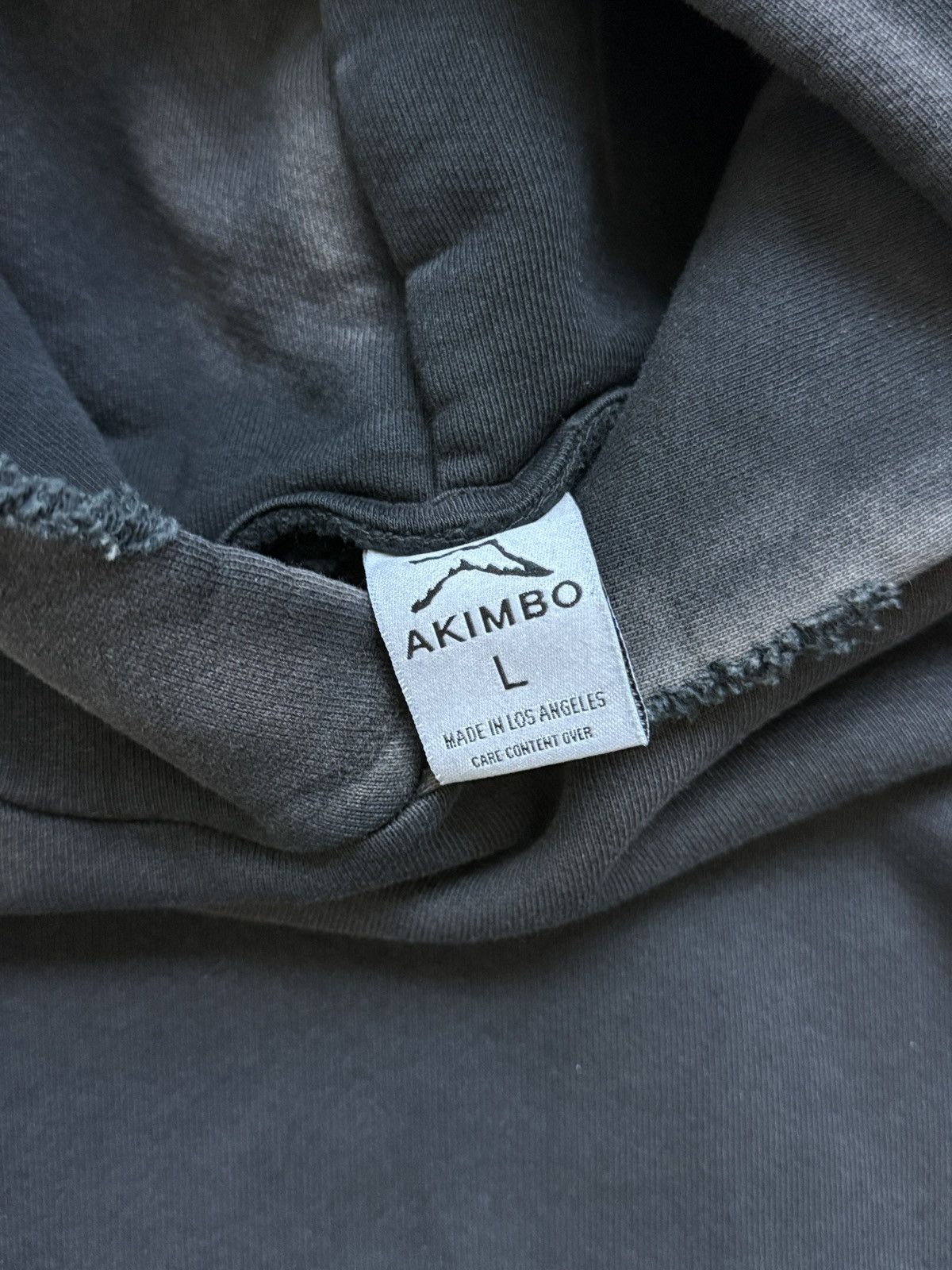 Akimbo Club "WATCH-PEEKER" DISTRESSED HOODIE - SUN FADED BLACK Size US M / EU 48-50 / 2 - 3 Thumbnail