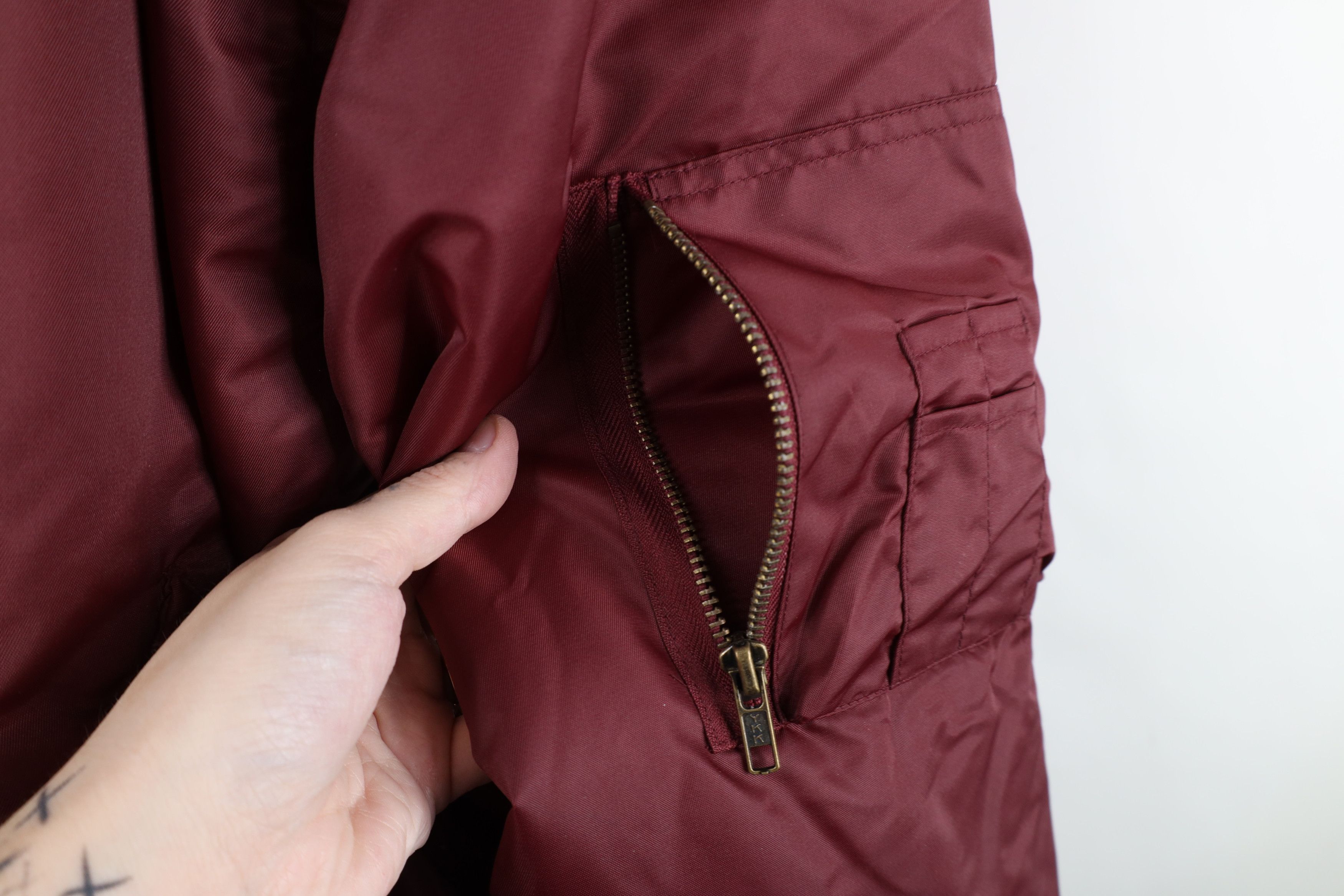 Vintage Deadstock Vintage 90s Streetwear Reversible Bomber Jacket Size US L / EU 52-54 / 3 - 4 Thumbnail