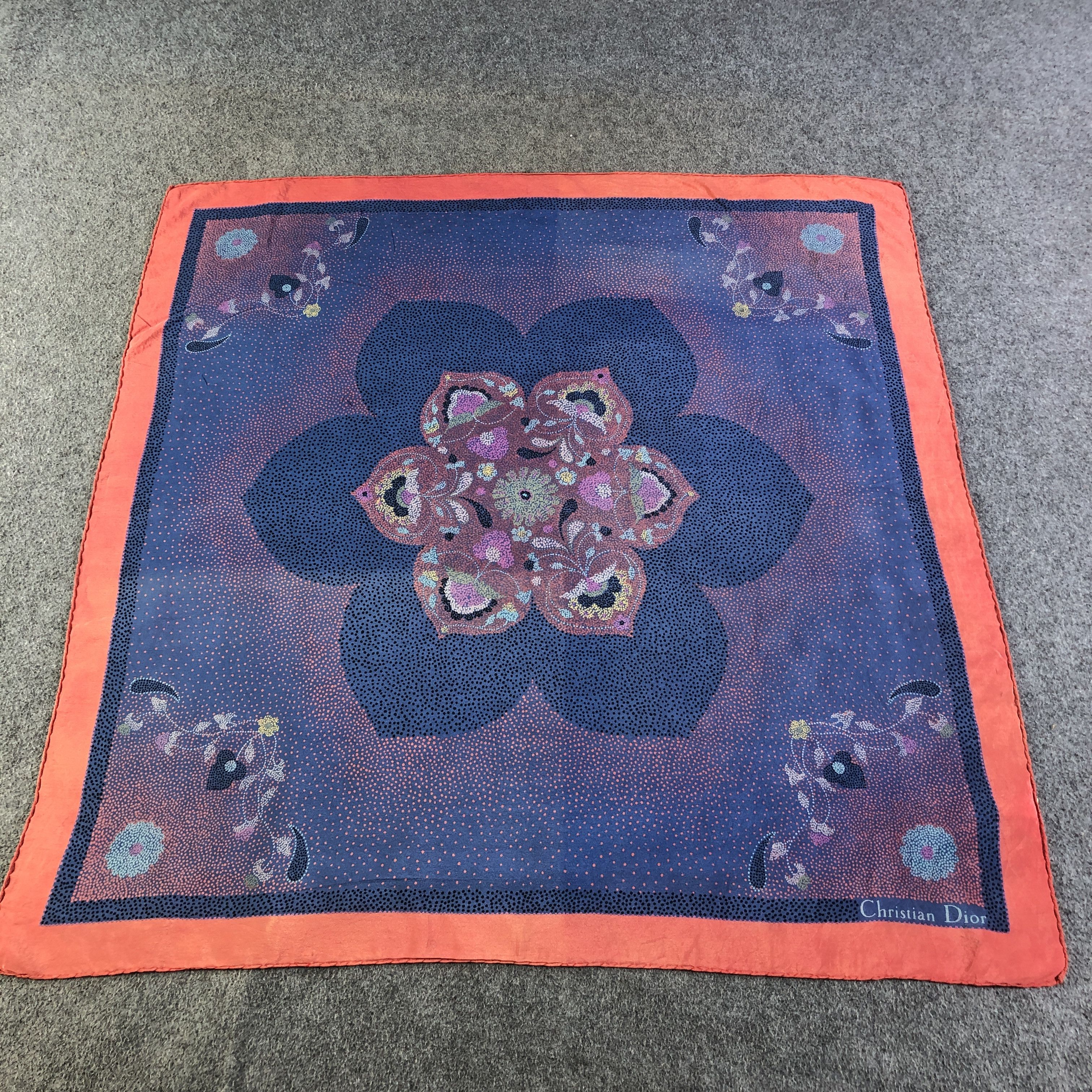 Christian Dior Monsieur Christian Dior Floral Hand Rolled Silk Scarf M1148 Size ONE SIZE - 2 Thumbnail