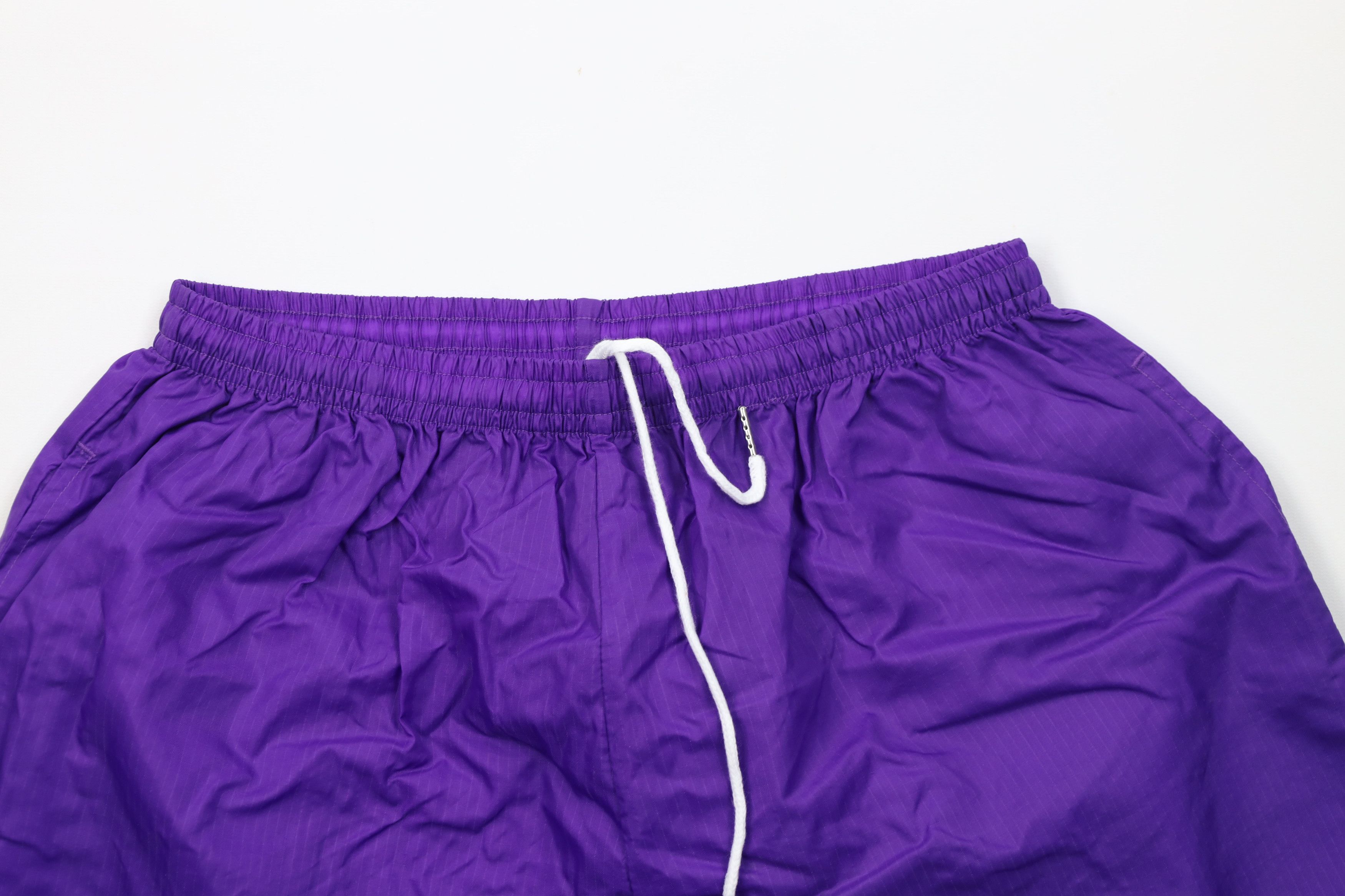 Vintage Vintage 90s Streetwear Running Jogging Soccer Shorts Nylon Size US 34 / EU 50 - 2 Thumbnail