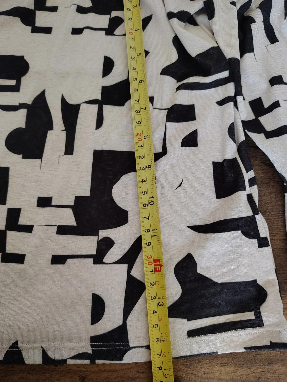 Topshop TOPSHOP Geo Print Square Neck Top In Black Size S Grunge Size S / US 4 / IT 40 - 9 Thumbnail