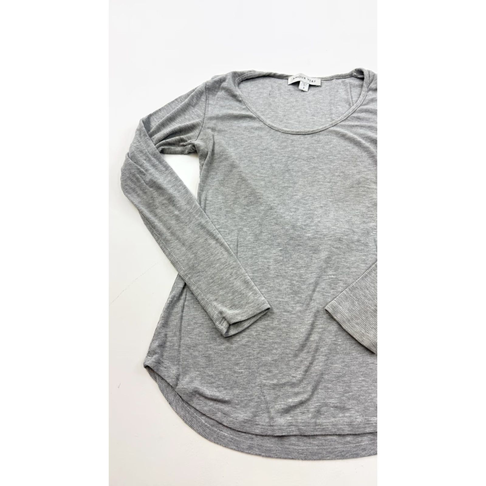 Vintage Amour Vert Shirt Womens Small Gray Ribbed Modal Long Sleeve Scoop Neck Top Size S / US 4 / IT 40 - 3 Thumbnail