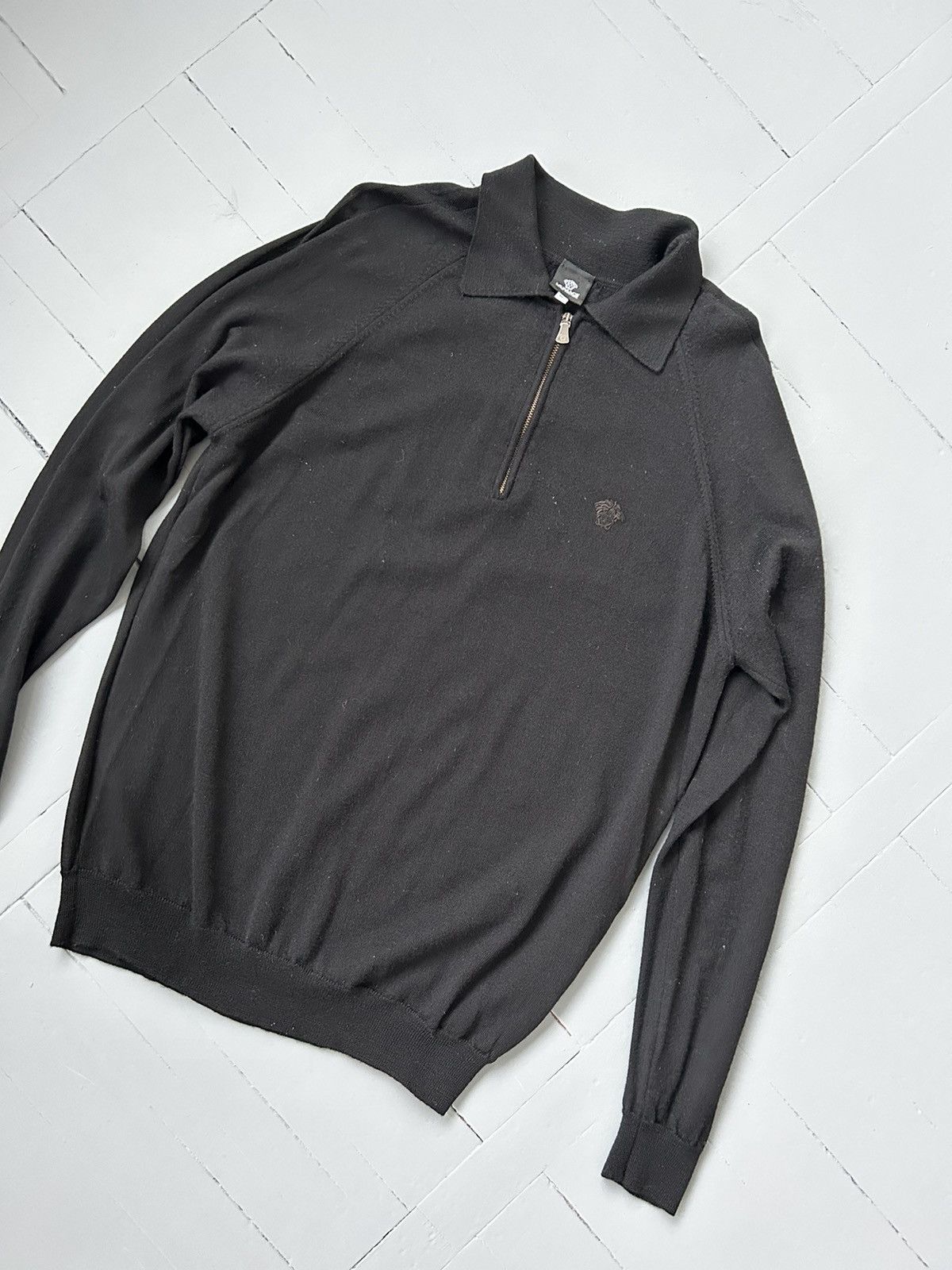 Versace Versace vintage wool sweater Size US XL / EU 56 / 4 - 3 Thumbnail