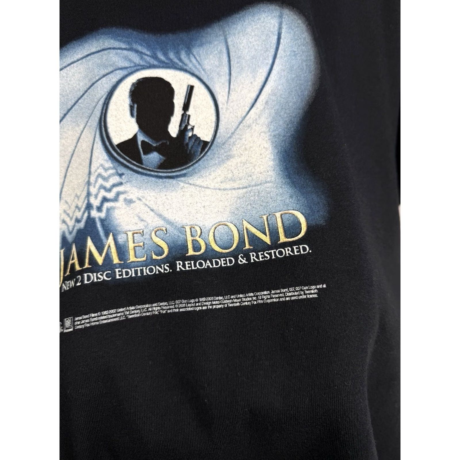 Gildan VINTAGE James Bond 007 Promo Movie T-Shirt Men L Black Movie Size US L / EU 52-54 / 3 - 6 Thumbnail