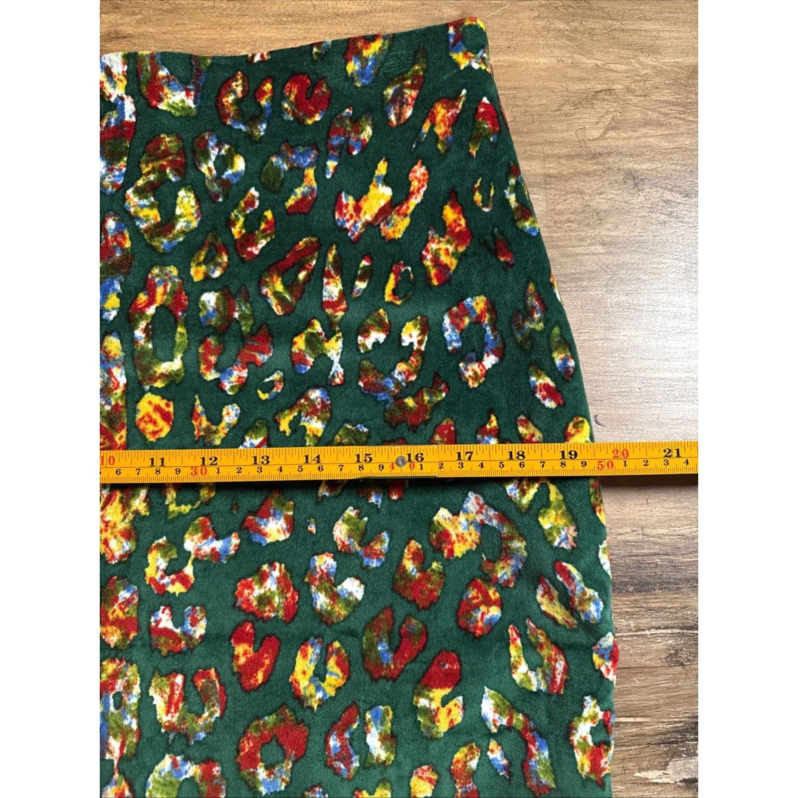 Samantha Sung Samantha Sung Green Multi Cheetah Wool Silk Blend MIDI 8 Size 30" / US 8 / IT 44 - 10 Thumbnail