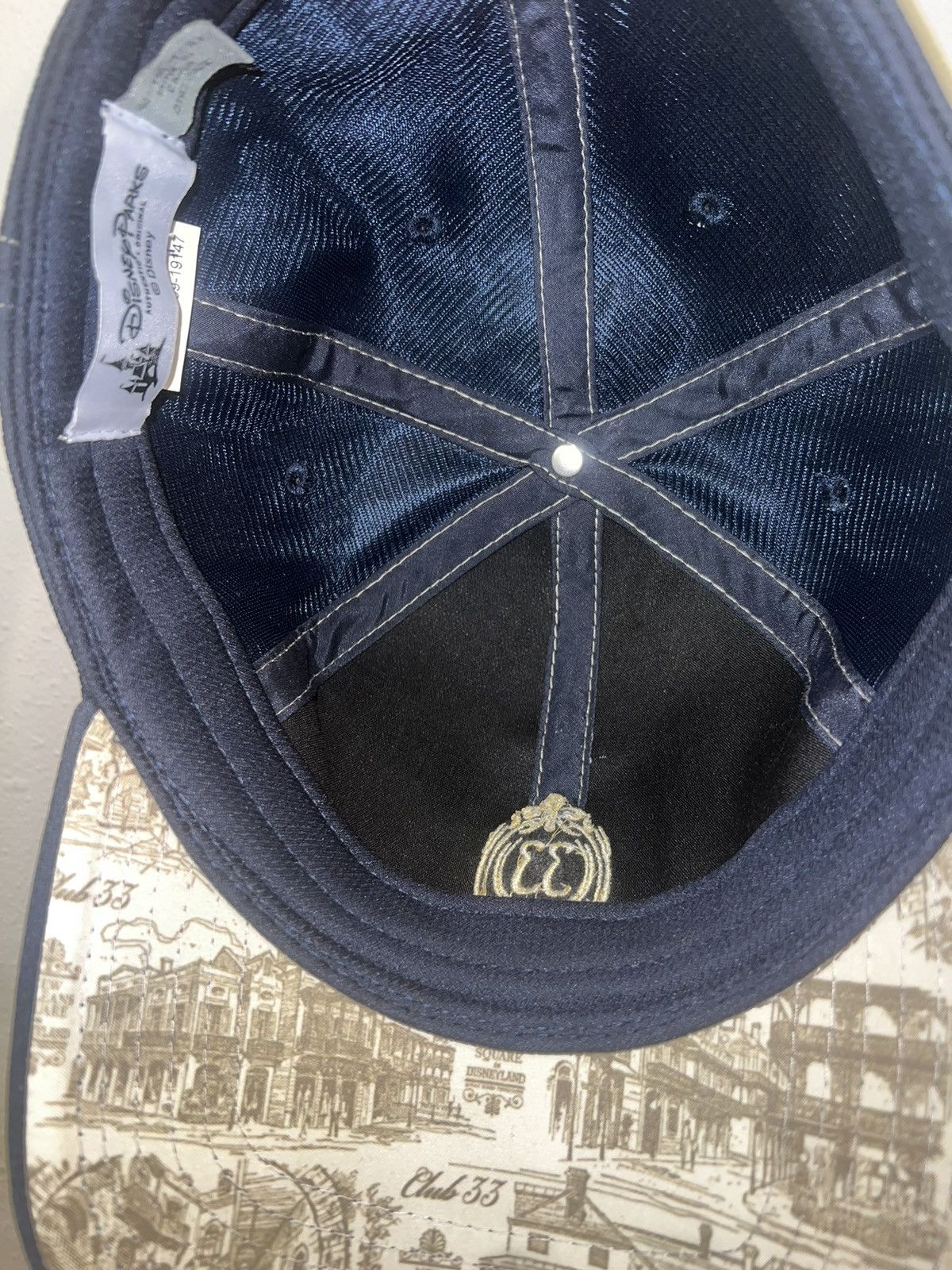 Disney Disney Retired Club 33 Hat + Gift Bag Size ONE SIZE - 8 Thumbnail