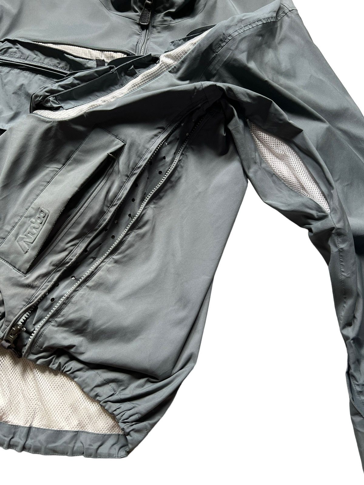 Hiroshi Fujiwara 2001 Analog x Electric Cottage x Acronym ‘Q” Jacket Size US XL / EU 56 / 4 - 11 Thumbnail