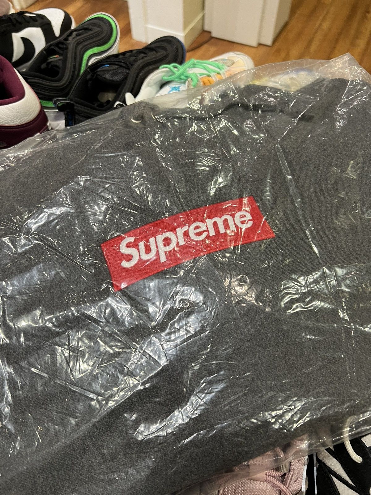 Supreme Supreme charcoal box logo hoodie Size US M / EU 48-50 / 2 - 3 Thumbnail
