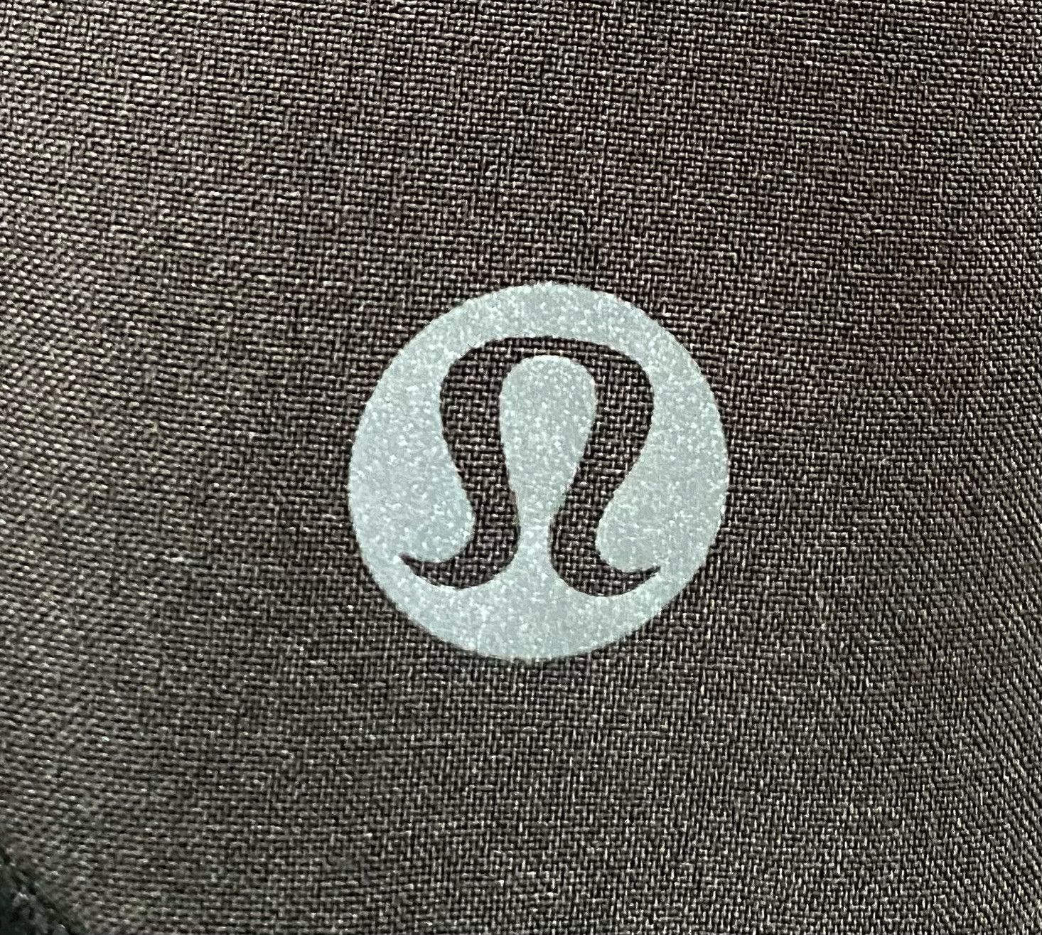 Lululemon Lululemon Hotty Hot High Rise 4" Inseam Black Shorts 12 Size 36" / US 14 / IT 50 - 7 Thumbnail