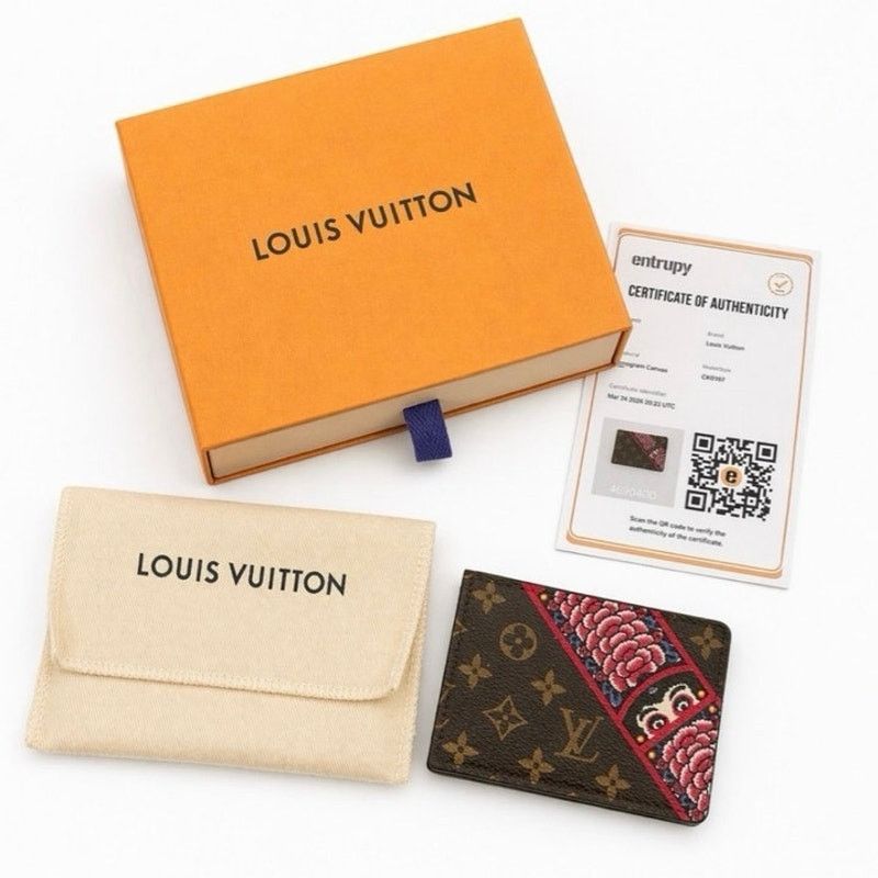 Louis Vuitton Louis Vuitton Kabuki Mirror Nomade Monogram Case Pouch COA Size ONE SIZE - 1 Thumbnail