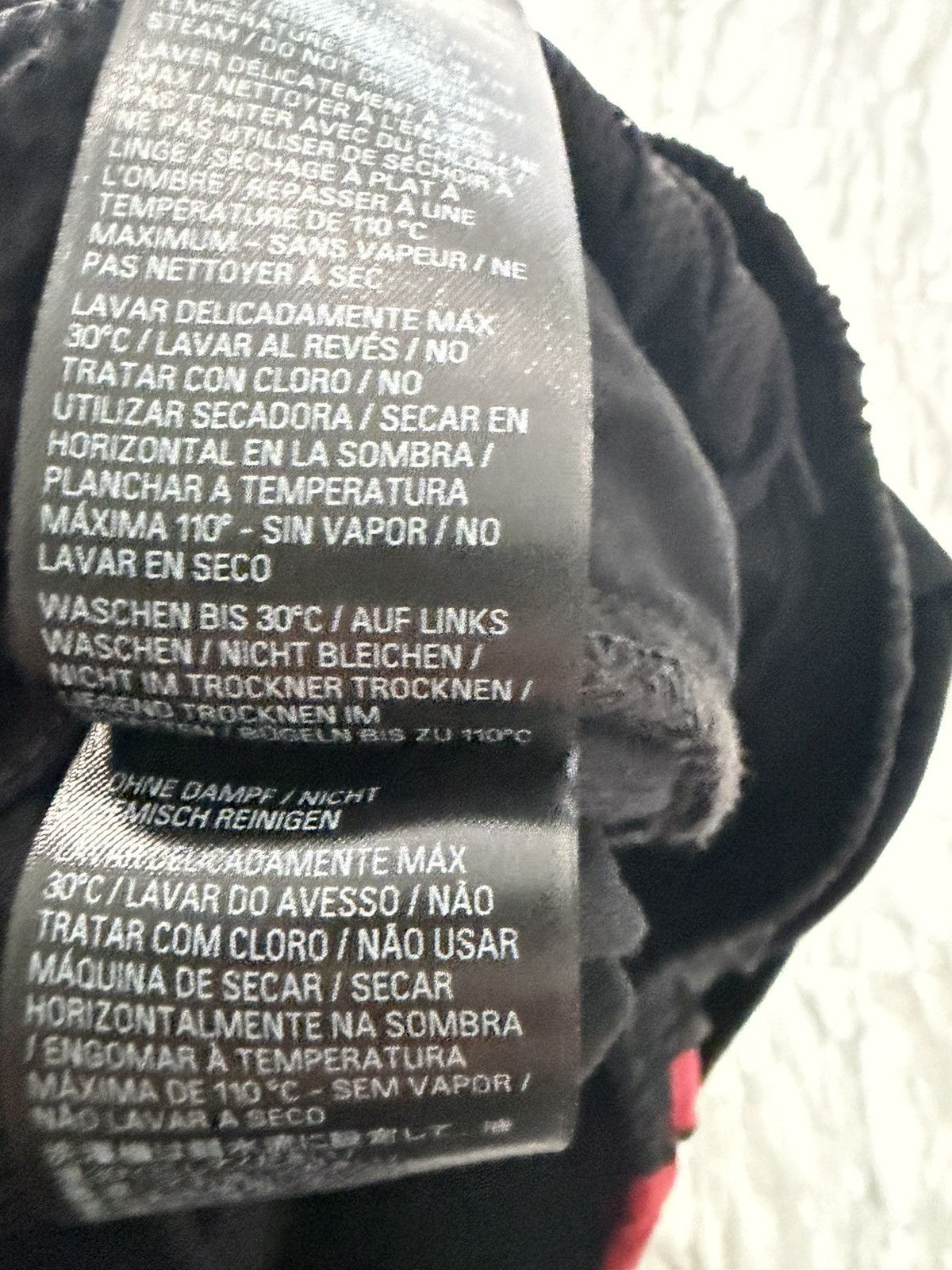 Balenciaga Balenciaga black sag denim ( black and red) Size US 36 / EU 52 - 6 Thumbnail