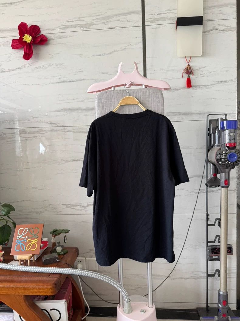 Loewe Loewe Neon pink short sleeve Size S / US 4 / IT 40 - 2 Thumbnail