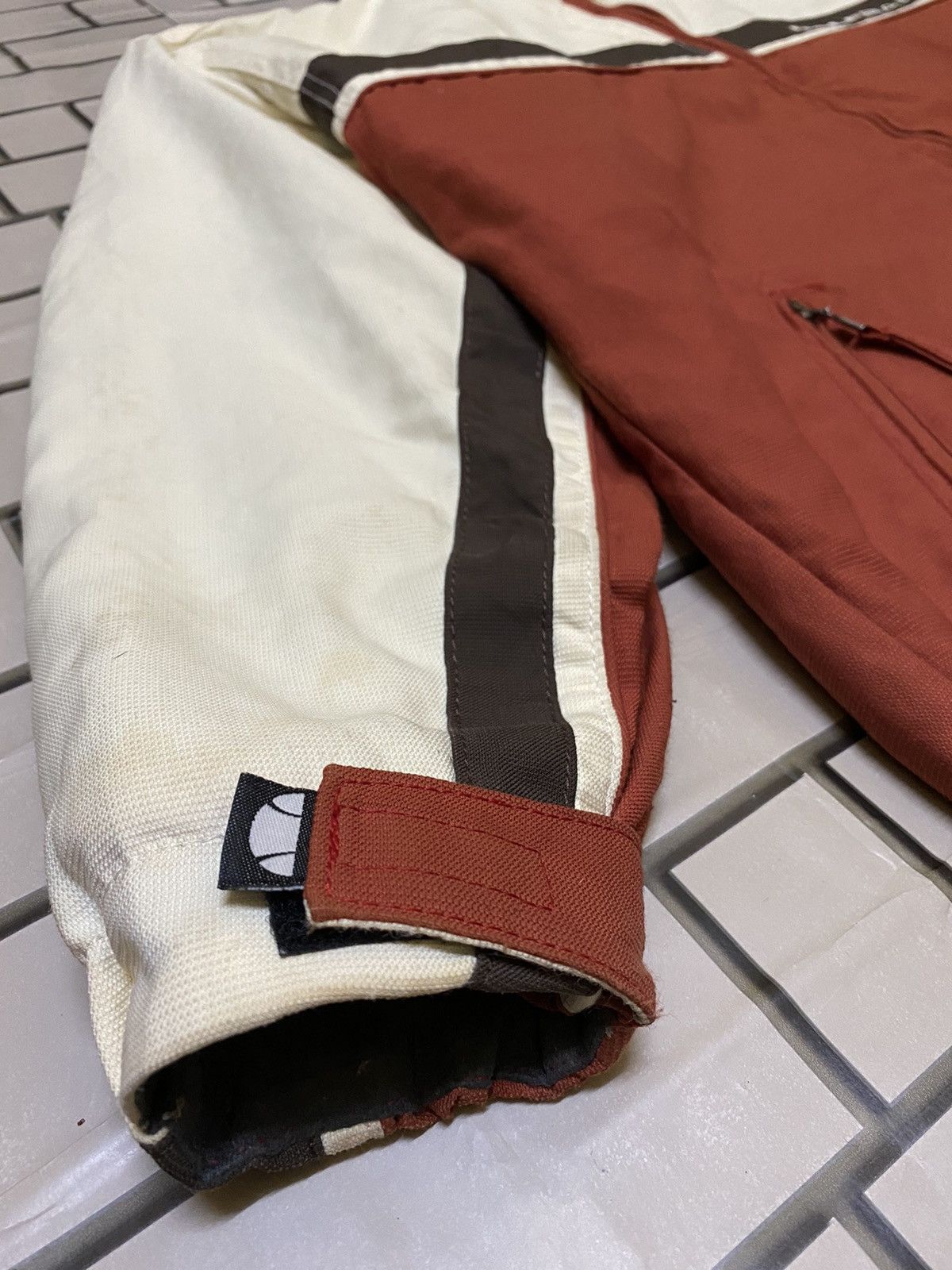 Ellesse JACKET ELLESSE HALFBALL Size US L / EU 52-54 / 3 - 4 Thumbnail