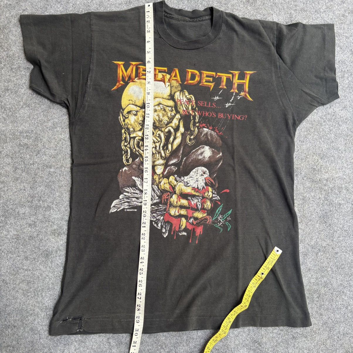 Band Tees Vintage Megadeth 1987 Peace Sells But Who Is Buying T shirt Size US L / EU 52-54 / 3 - 5 Thumbnail
