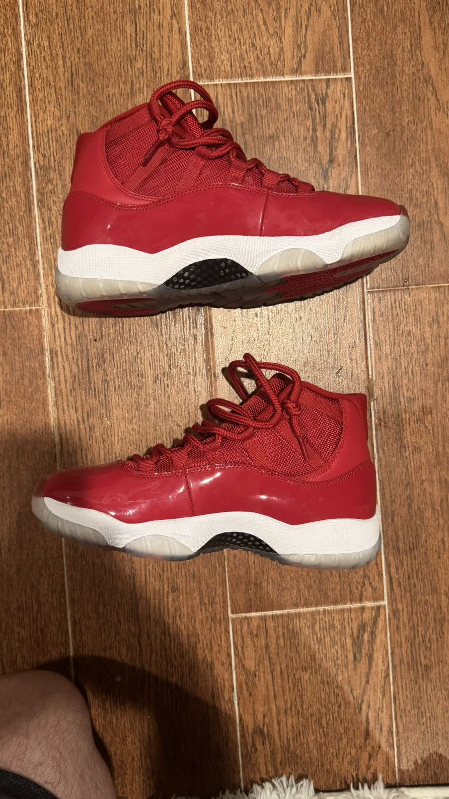 Jordan Brand × Nike Jordan 11 Win like 96 Size US 9 / EU 42 - 2 Thumbnail