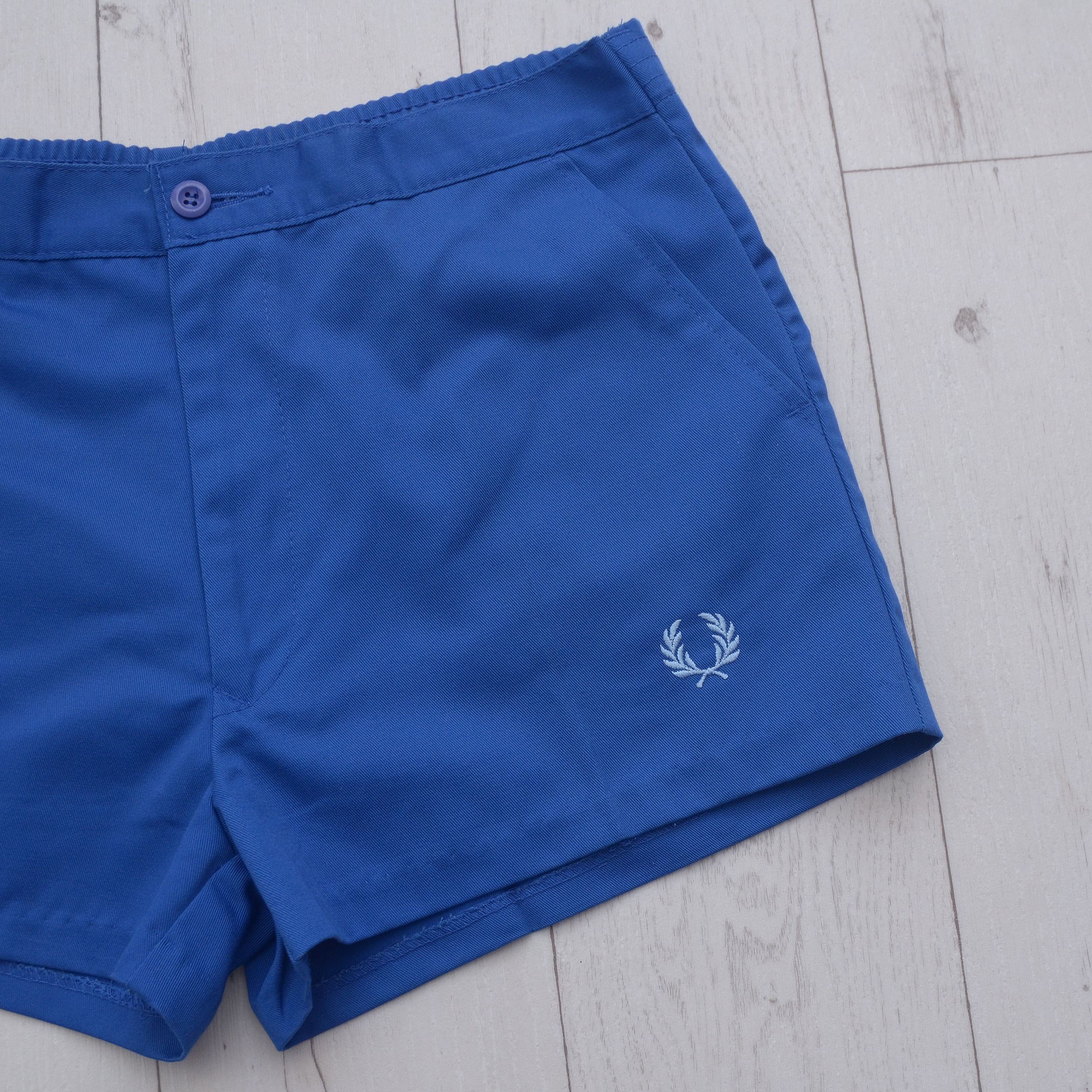 Fred Perry Vintage Fred Perry 90s Men`s Shorts Hooligans Rare Blue sz30 Size US 30 / EU 46 - 2 Thumbnail