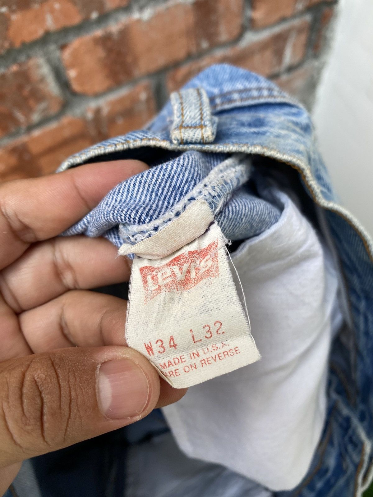 Levi's Vintage Clothing W33x31.5 Vintage levi's 501 repaired distressed made in USA Size US 33 - 10 Thumbnail