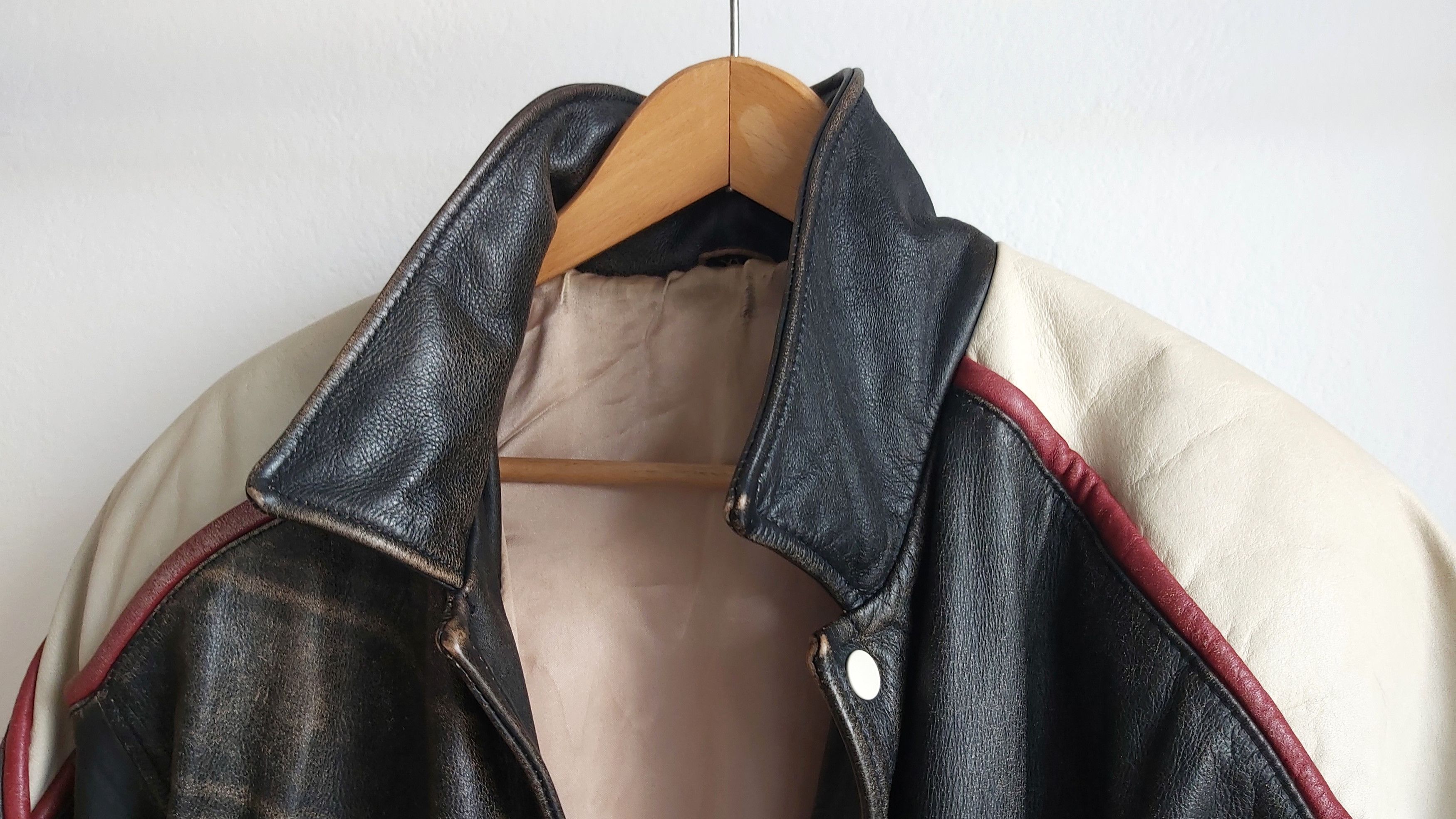 Vintage Lee Trevor Vintage USA Leather Jacket Milwaukee Chemicals Size US XL / EU 56 / 4 - 4 Thumbnail