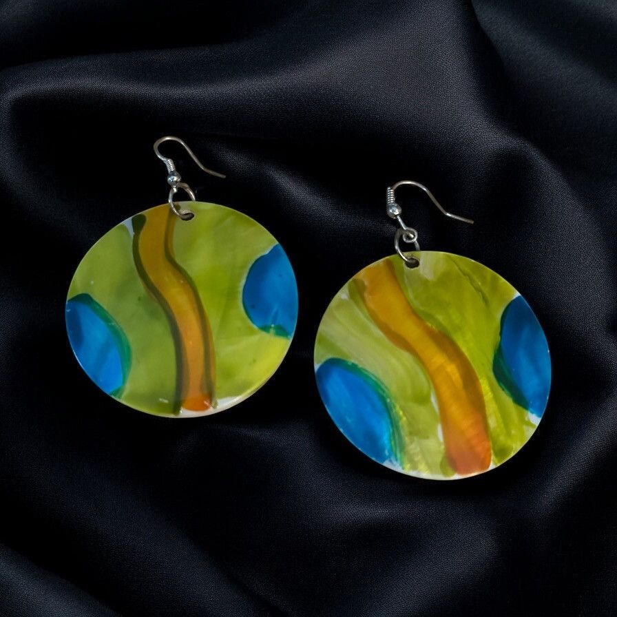 Other Multicolor painted round shell dangle earrings Size ONE SIZE - 1 Thumbnail