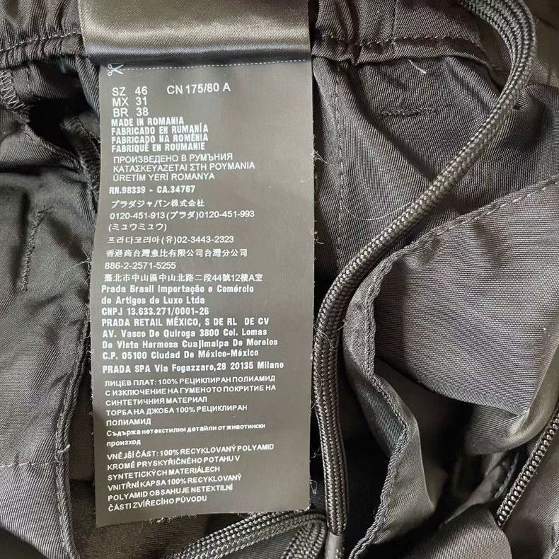 Prada PRADA Black Functional Nylon Cargo Shorts -2505 Size US 44 / EU 60 - 5 Thumbnail
