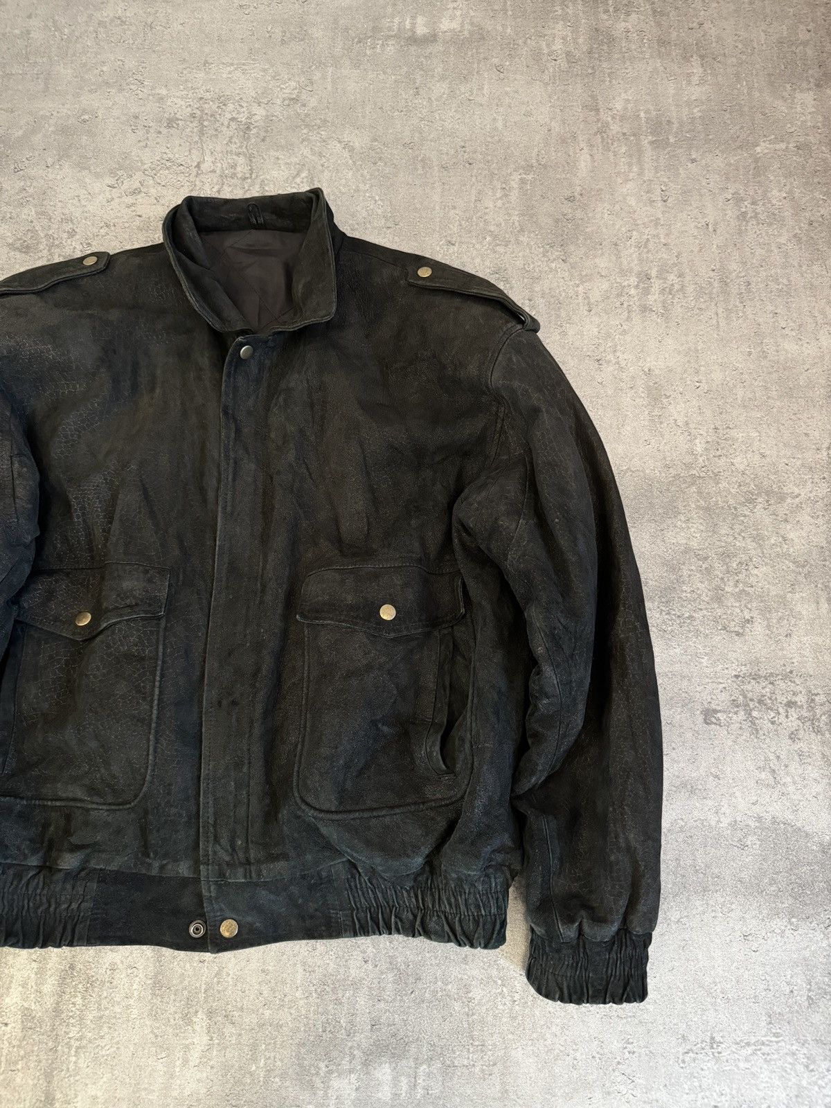 Genuine Leather × Vintage Real Leather Bomber Jacket vintage black boxy 90s y2k rare Size US M / EU 48-50 / 2 - 3 Thumbnail