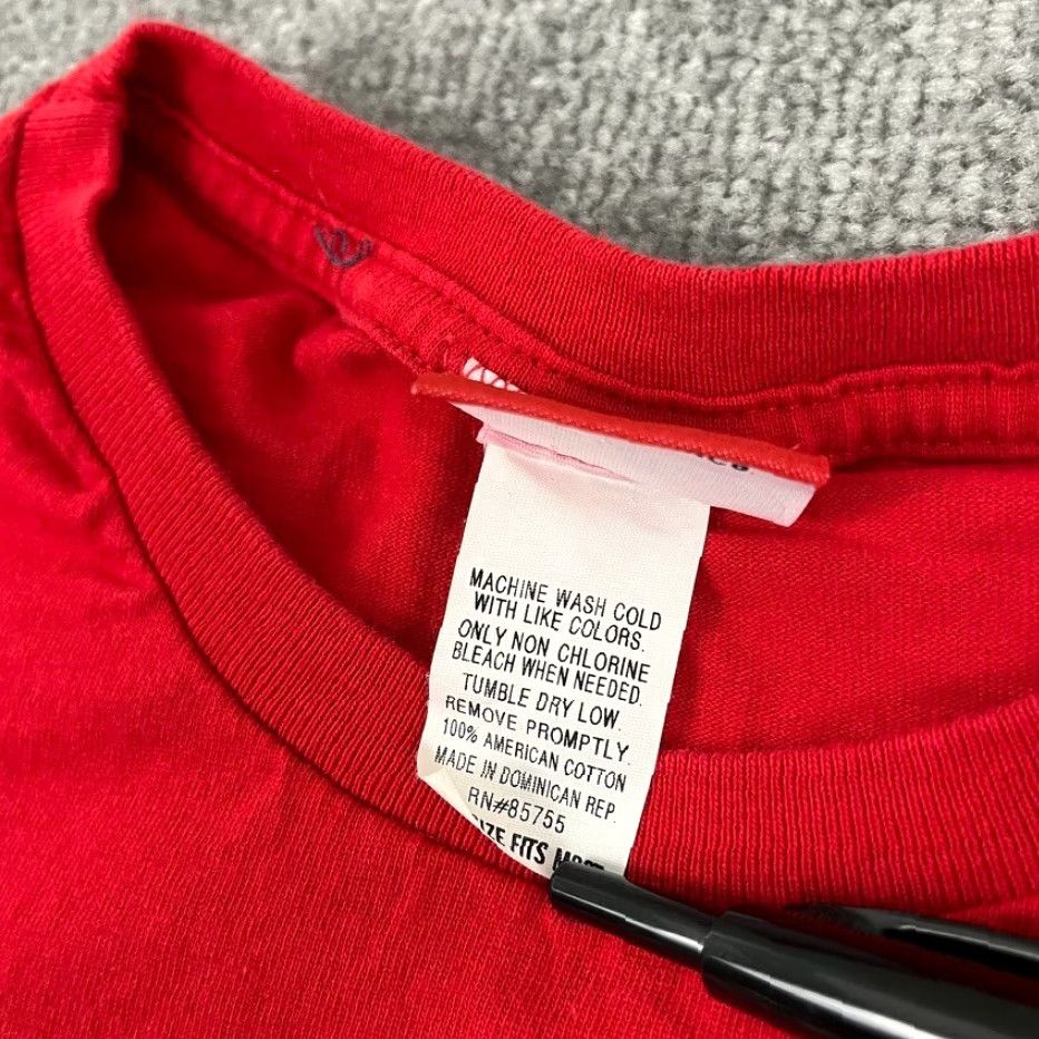 George VINTAGE Curious George T-Shirt Adult Large Red Graphic Logo 90s Mens Size US L / EU 52-54 / 3 - 4 Thumbnail
