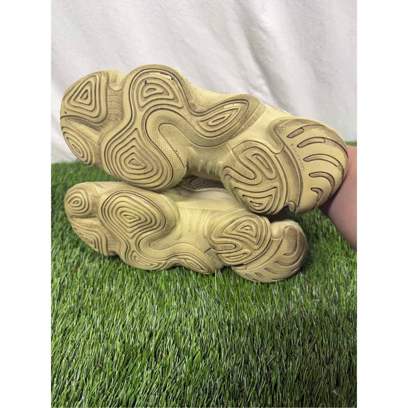 Adidas Size 8 - adidas Yeezy 500 Super Moon Yellow Size US 8 / EU 41 - 4 Thumbnail