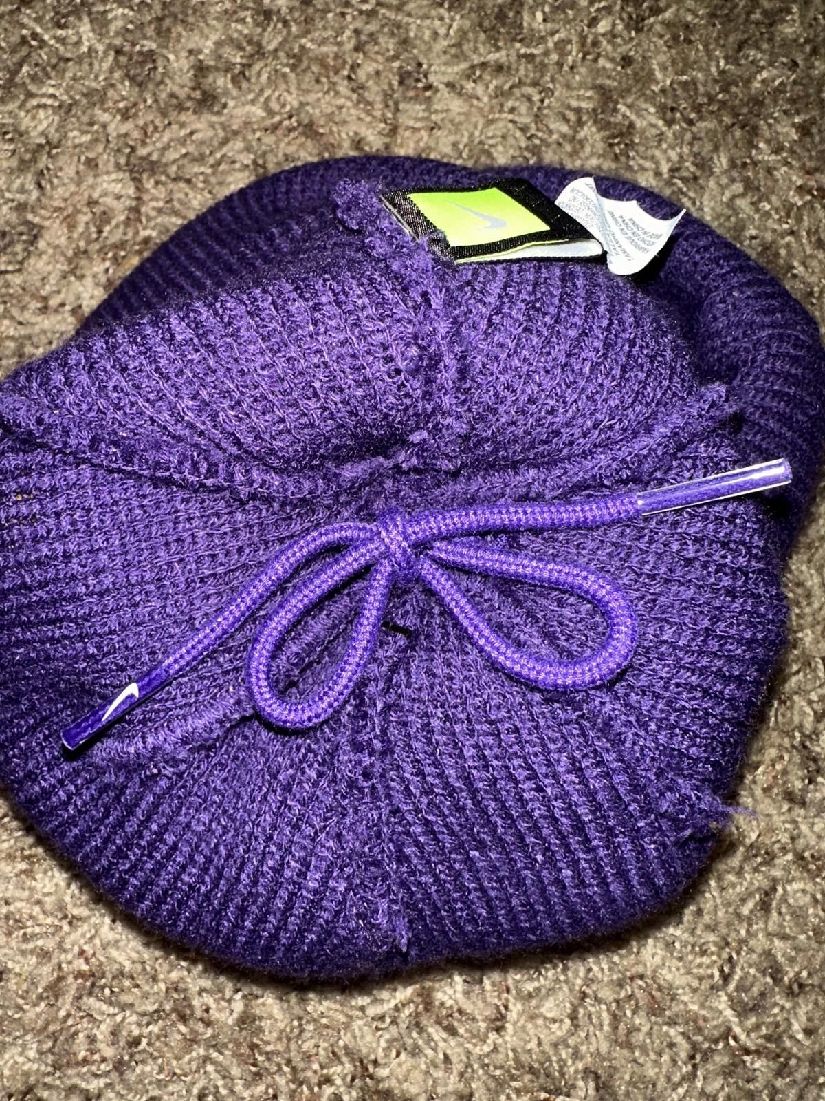 Nike Nike LSU Tigers Purple Sideline Logo Cuffed Knit Hat with Pom Sample Size ONE SIZE - 3 Thumbnail