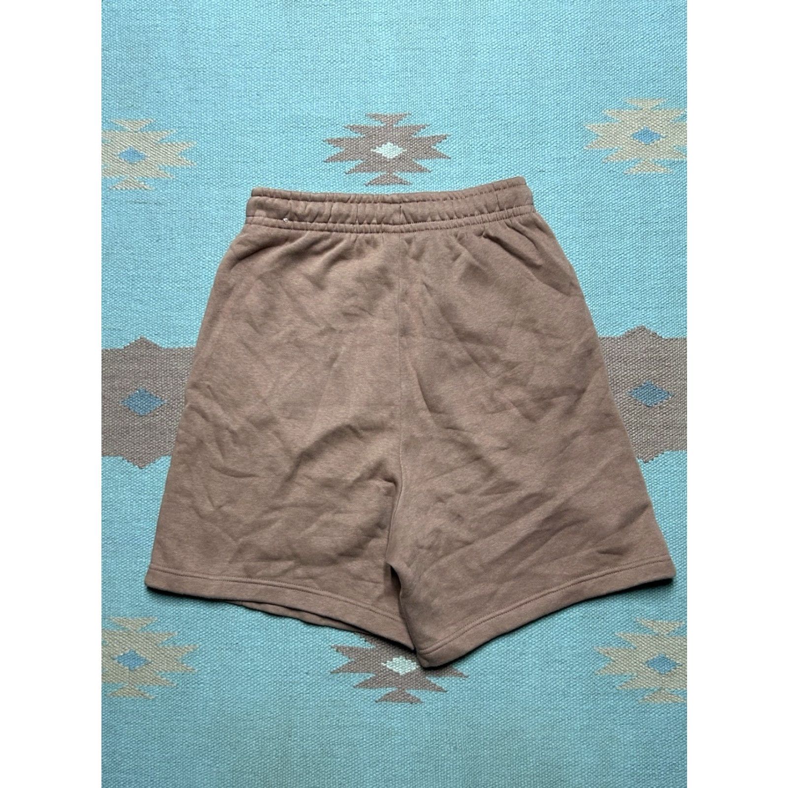 Nike Vtg Nike sweat shorts light brown embroidered swoosh check drawstring men’s XS Size US 27 - 5 Thumbnail
