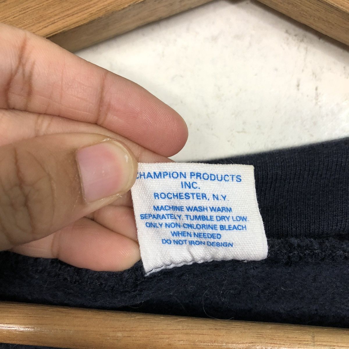 Vintage Champion Collegiate Knit Cardigan Big B Patch Crest Detail Size US L / EU 52-54 / 3 - 19 Thumbnail