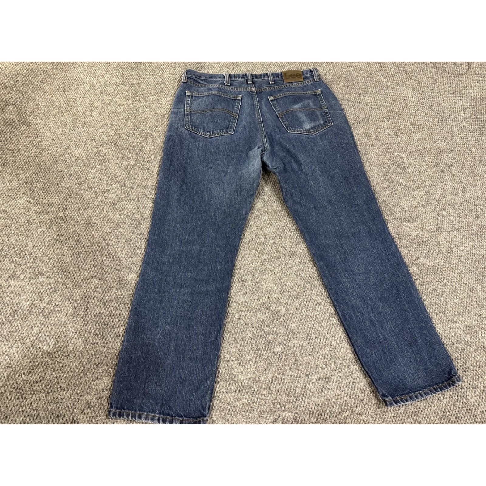 Lee Lee Jeans Mens 34x30 Regular Fit Straight Leg Denim Medium Wash 5-Pocket Jeans Mens Regular Fit Straight Leg Denim Blue Lee Logo Accents 34x30 Men Size US 34 / EU 50 - 7 Thumbnail