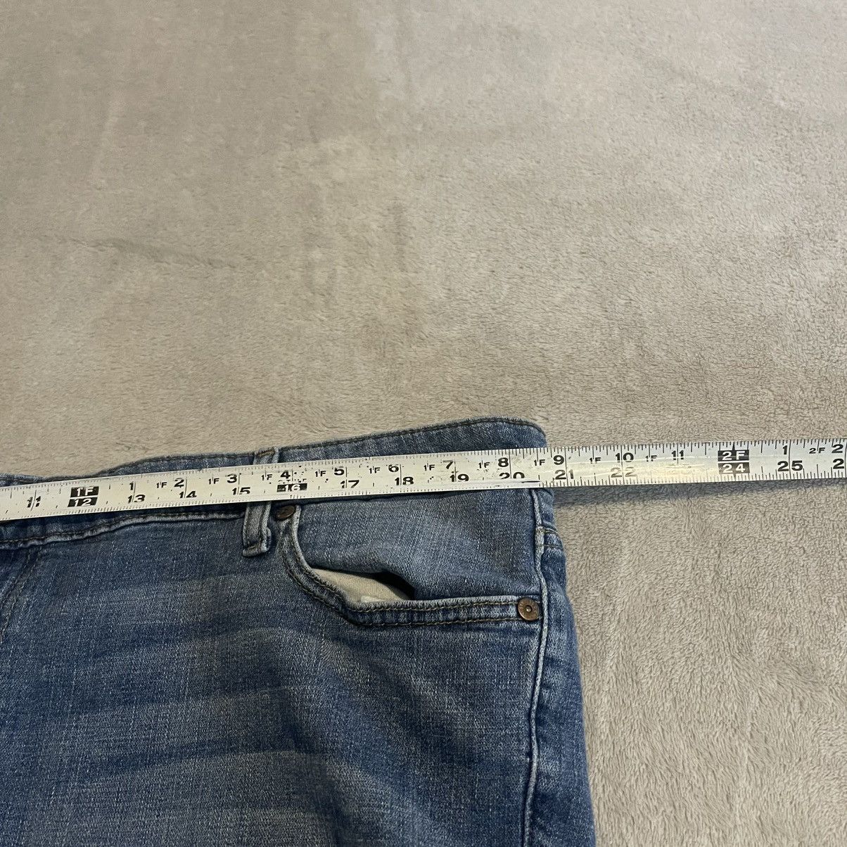 Levi's Vintage Y2K Levis 590 Bootcut Jeans Womens 20W S Blue Denim Size 41" - 5 Thumbnail