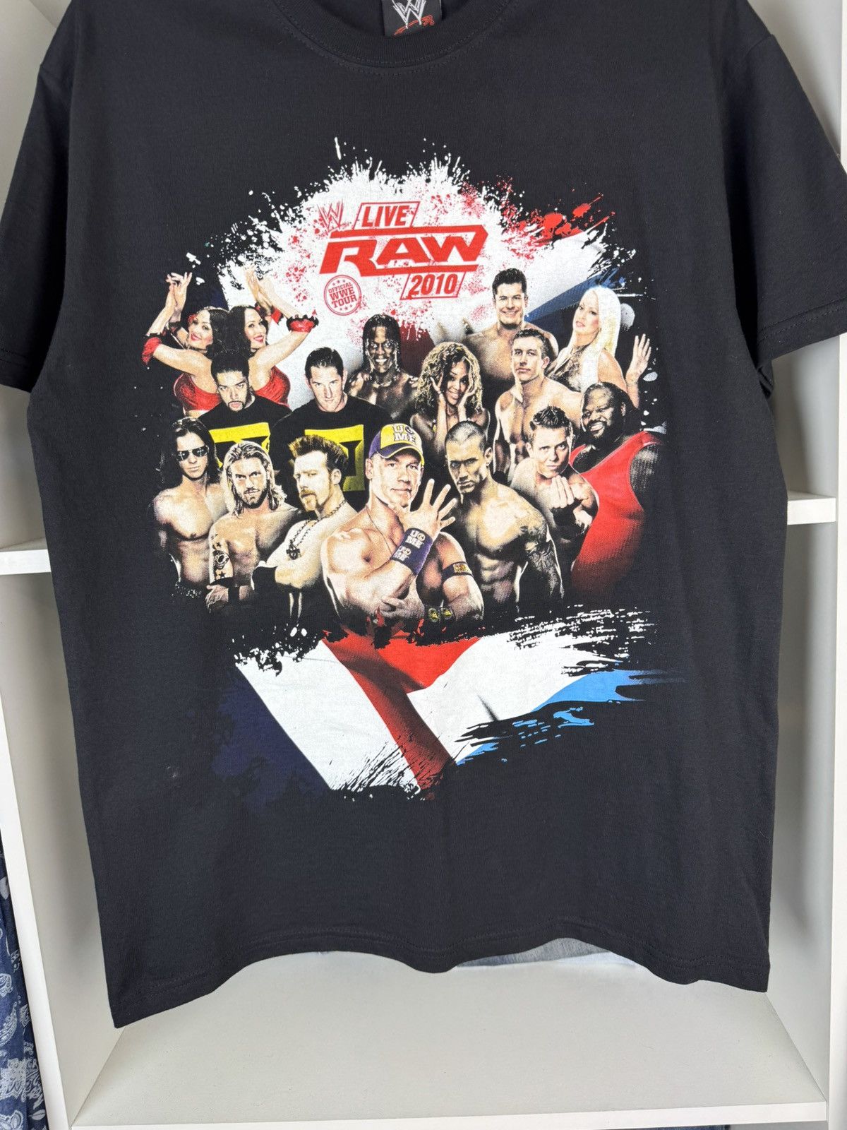 WWE WWE The Raw 2010 Wrestling T-shirt Size US M / EU 48-50 / 2 - 13 Thumbnail