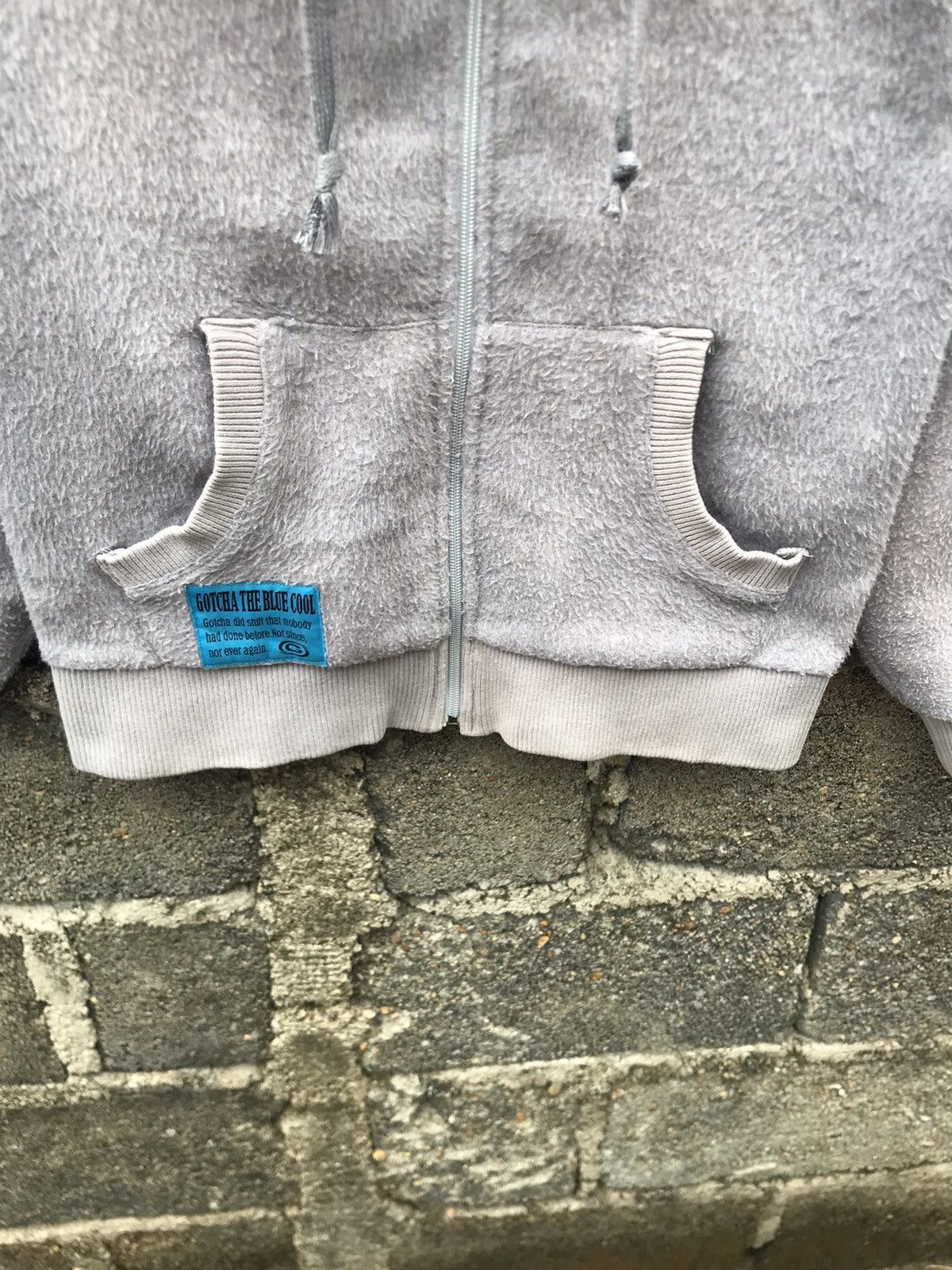 Gotcha ⚡️Surf Style Vintage Gotcha Fleece Hooded Sweater Size US M / EU 48-50 / 2 - 4 Thumbnail