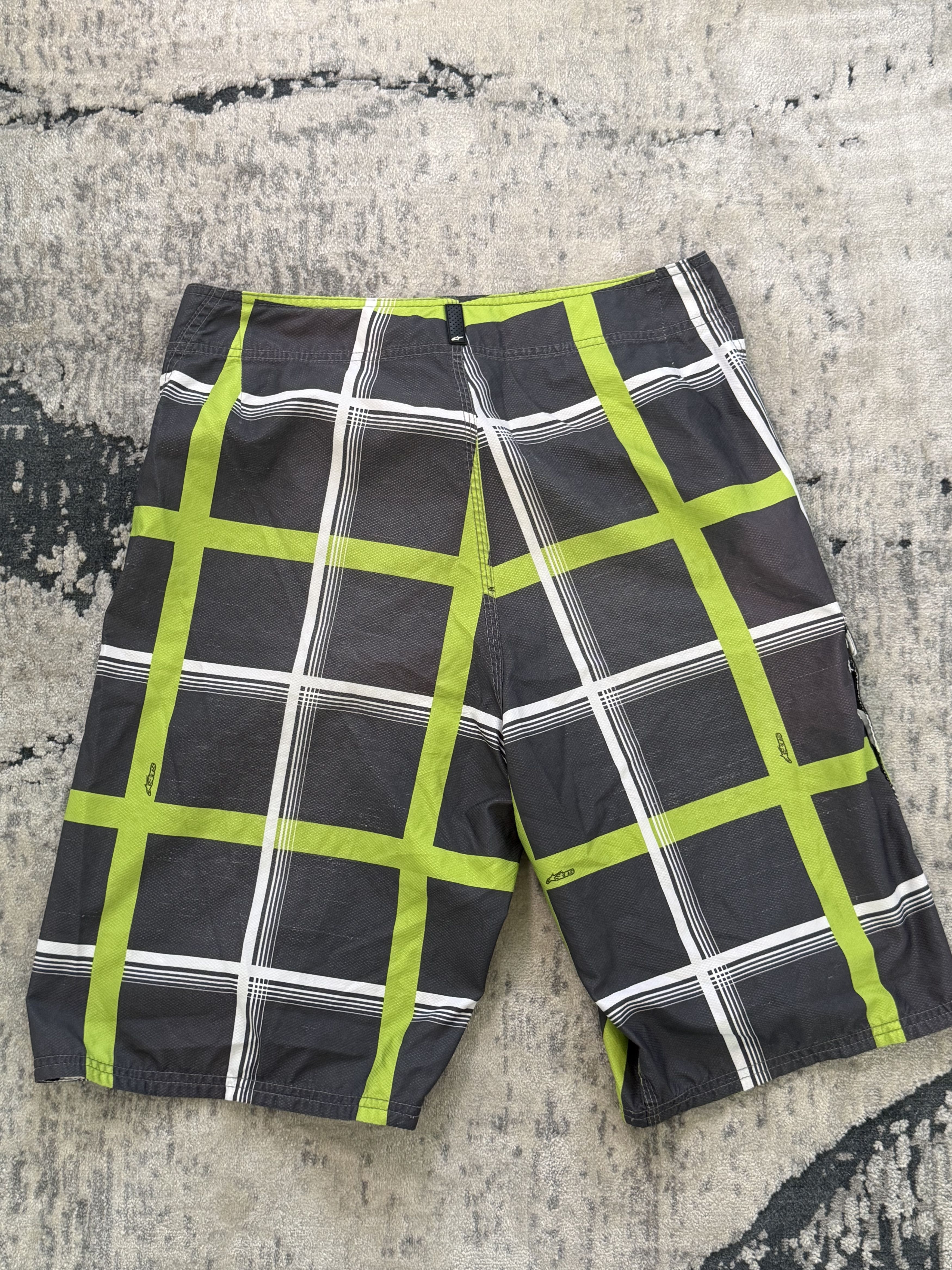 Alpinestars Vintage Alpine Stars Green and Gray Cargo Boardshorts Size US 34 / EU 50 - 4 Thumbnail