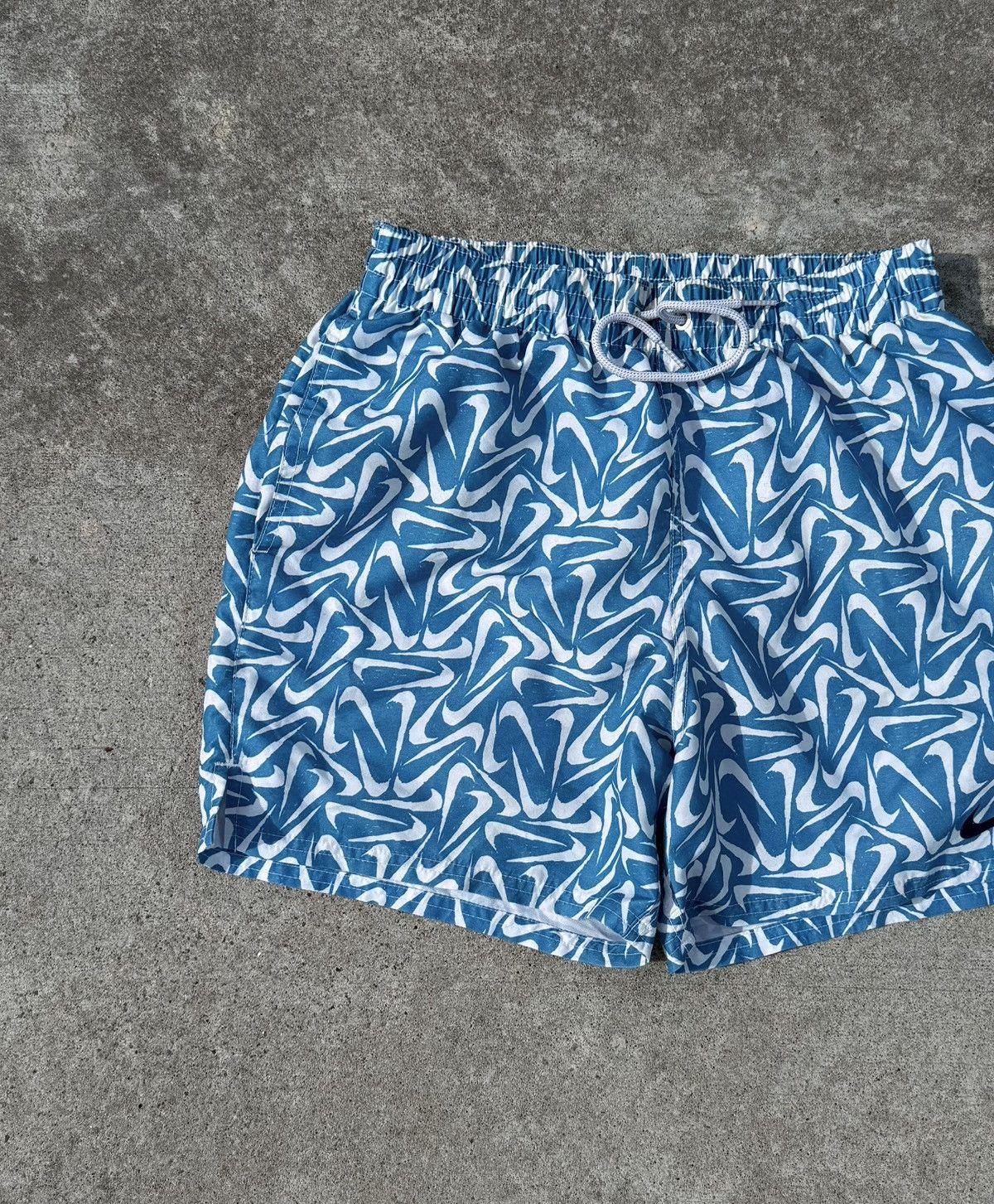 Other Vintage Nike y2k wide buggy streetwear oversize track shorts Size US 30 / EU 46 - 6 Thumbnail