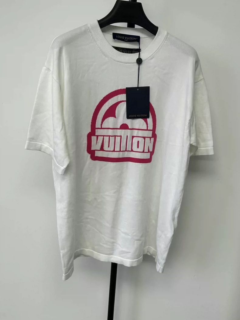 Louis Vuitton louis vuitton short sleeve logo t-shirt-dmc Size US L / EU 52-54 / 3 - 1 Thumbnail