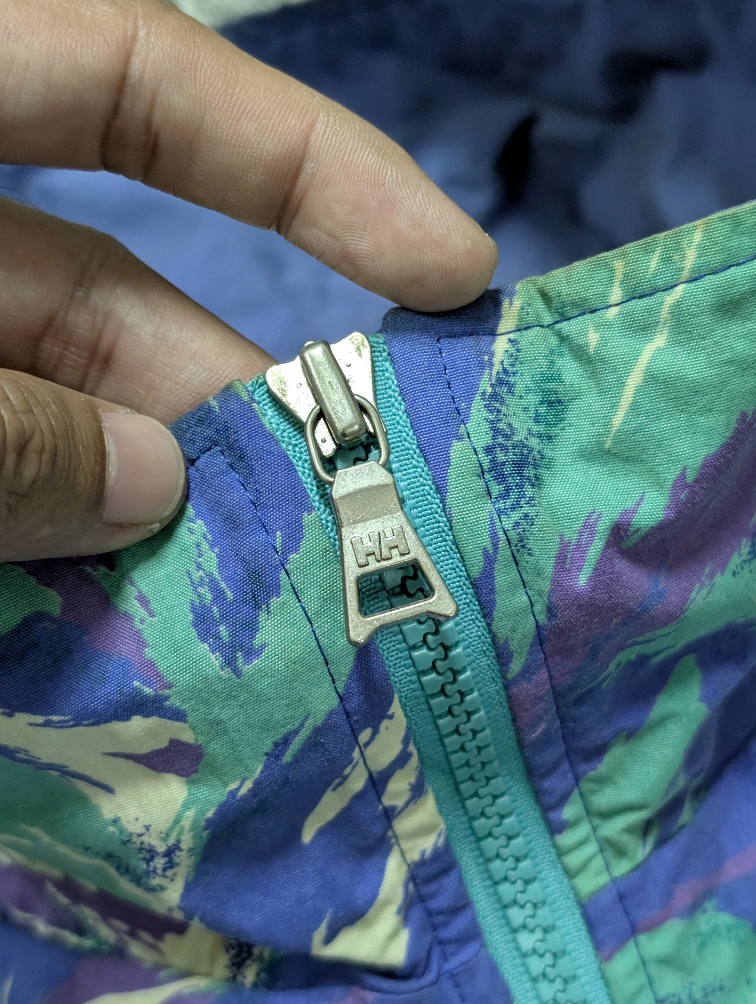 Helly Hansen Vintage 80 Helly Hansen Sea Life Reminiscent Pattern Jacket Size US M / EU 48-50 / 2 - 9 Thumbnail