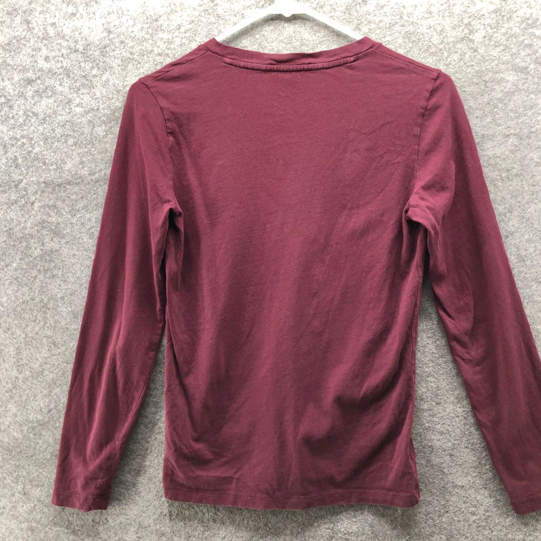 Lacoste Lacoste V-Neck Tee Womens S Burgundy Long Sleeve Cotton Logo T Shirt 100% Cotton Embroidered Crocodile Casual Slim Size XS / US 0-2 / IT 36-38 - 2 Thumbnail