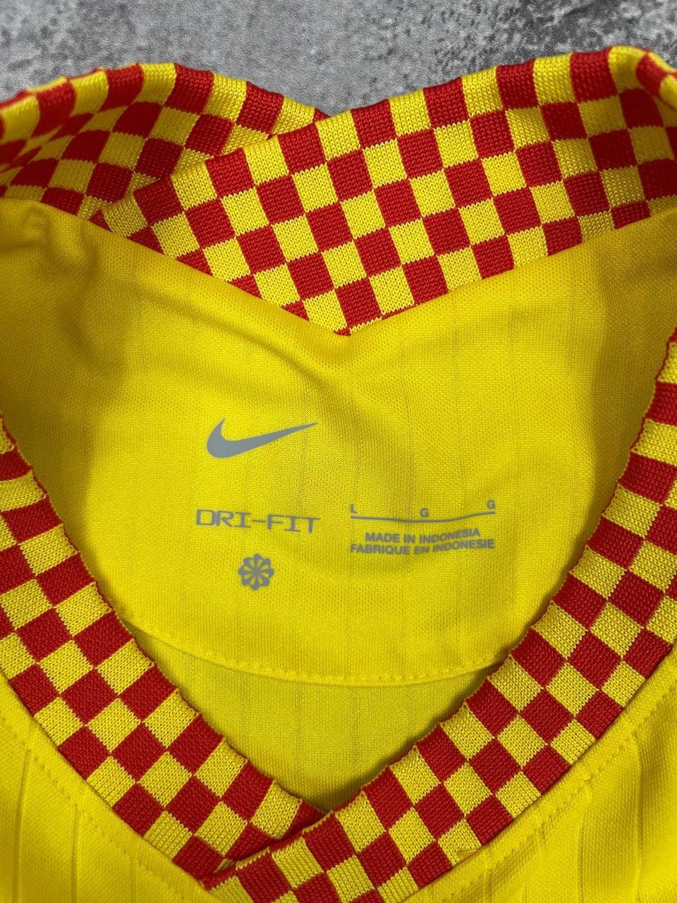 Nike Nike Liverpool FC Men Football Shirt Jersey Third 2021-2022 Size US L / EU 52-54 / 3 - 5 Thumbnail