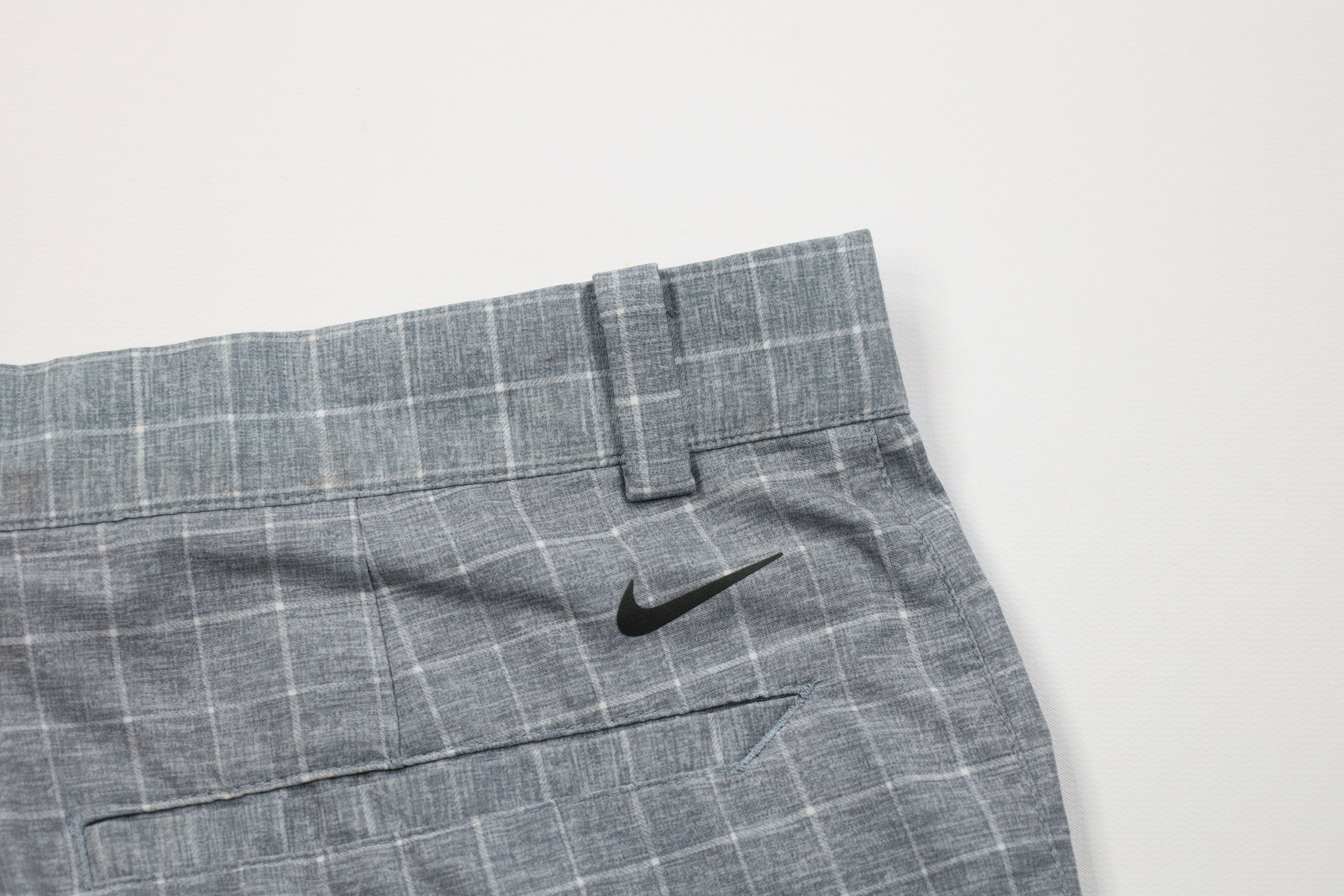 Nike Nike Golf Tour Performance Knit Golfing Chino Shorts Plaid Size US 34 / EU 50 - 10 Thumbnail