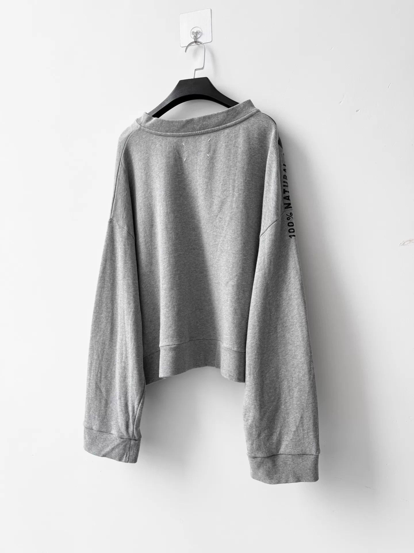 Maison Margiela MaisonMargiela FW19 Apple Blossom Oversize Hoodie Gray XS Size XS / US 0-2 / IT 36-38 - 2 Thumbnail