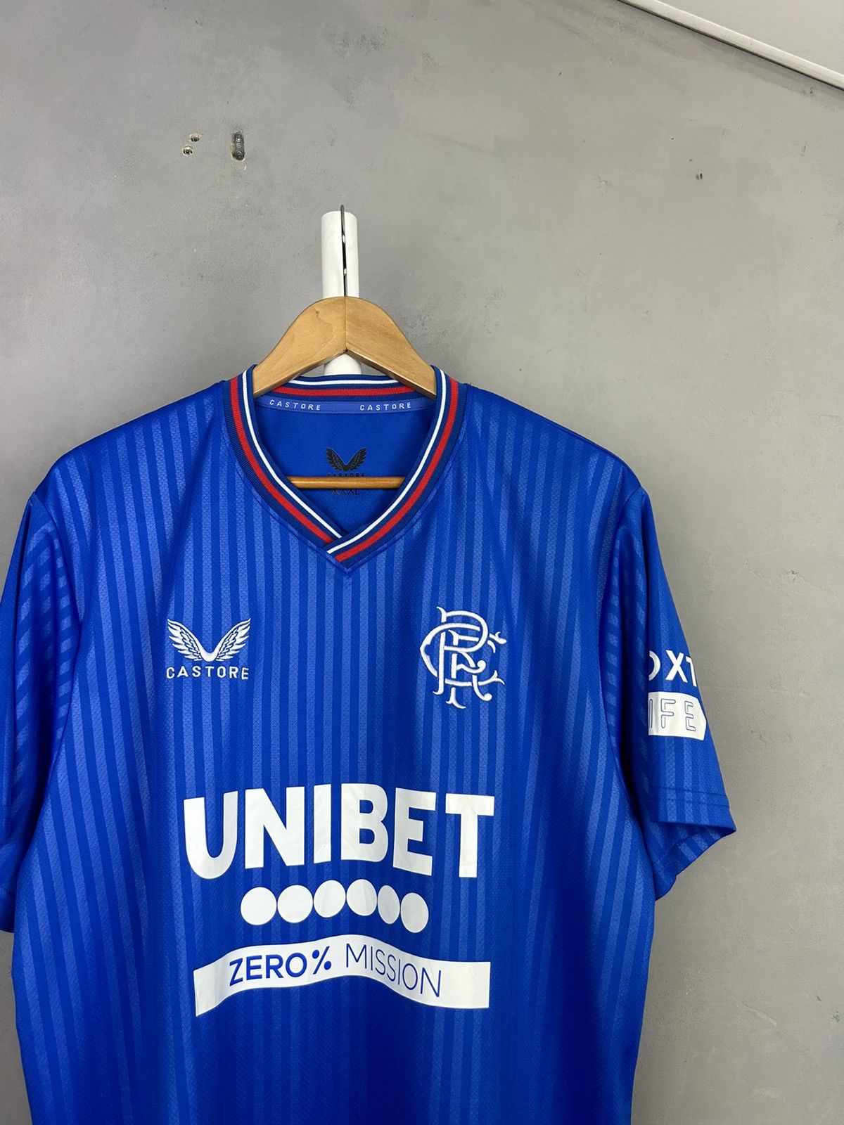 Castore RANGERS 2023 2024 HOME FOOTBALL SHIRT SOCCER JERSEY Size US XXL / EU 58 / 5 - 3 Thumbnail