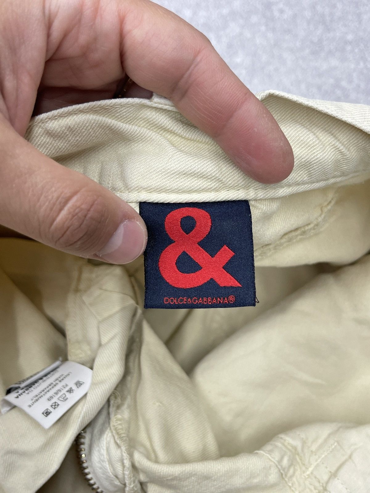Dolce & Gabbana Vintage Dolce Gabbana Pants Beige Italy Lampo Size M Size US 32 / EU 48 - 16 Thumbnail