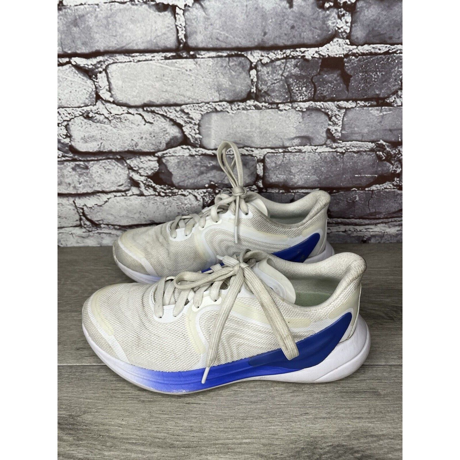Lululemon Lululemon Blissfeel Run 2 White Blue Running Shoes Athletic Size US 7.5 / IT 37.5 - 10 Thumbnail