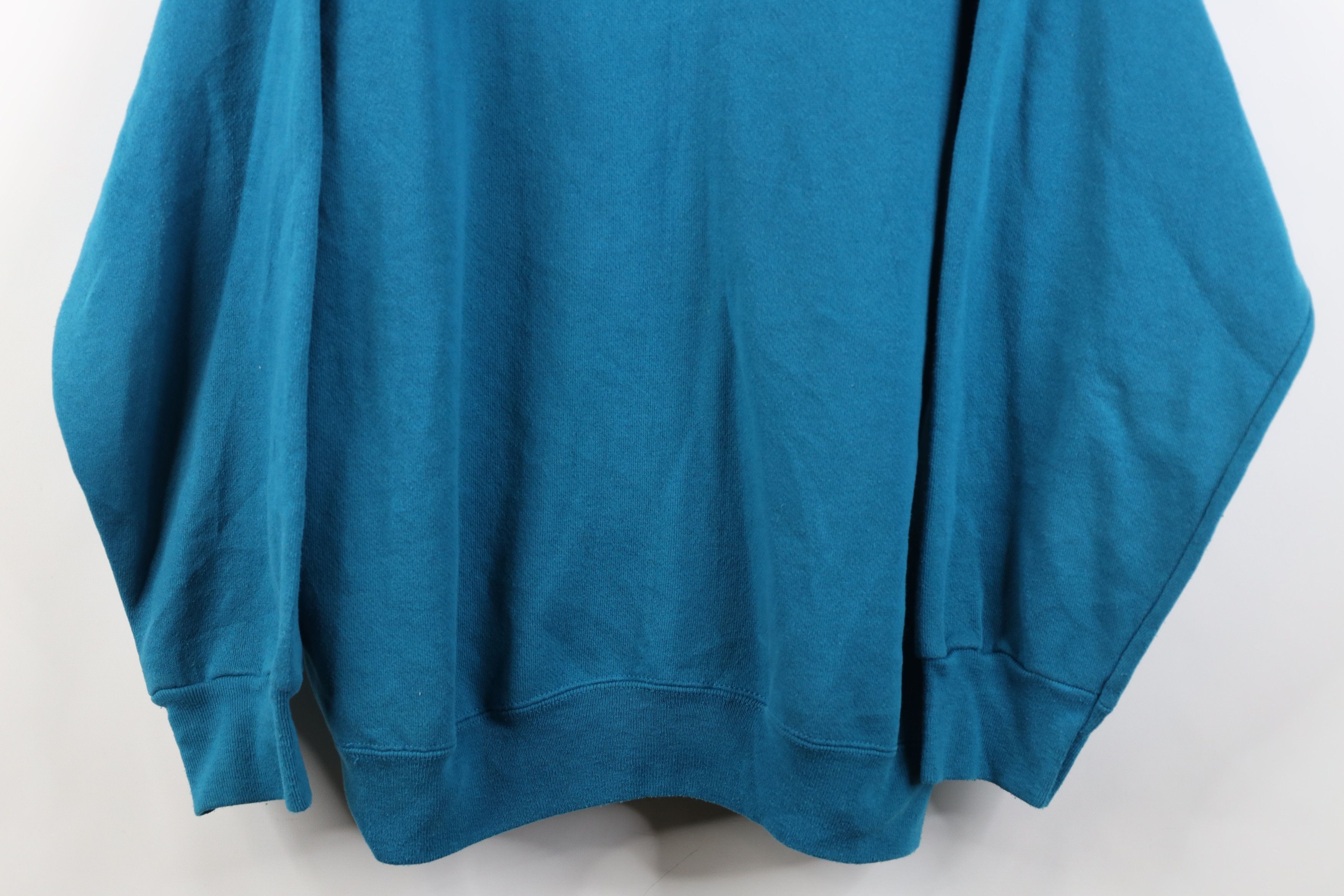 Vintage Vintage 90s Streetwear Crewneck Sweatshirt Blue USA Size US L / EU 52-54 / 3 - 3 Thumbnail