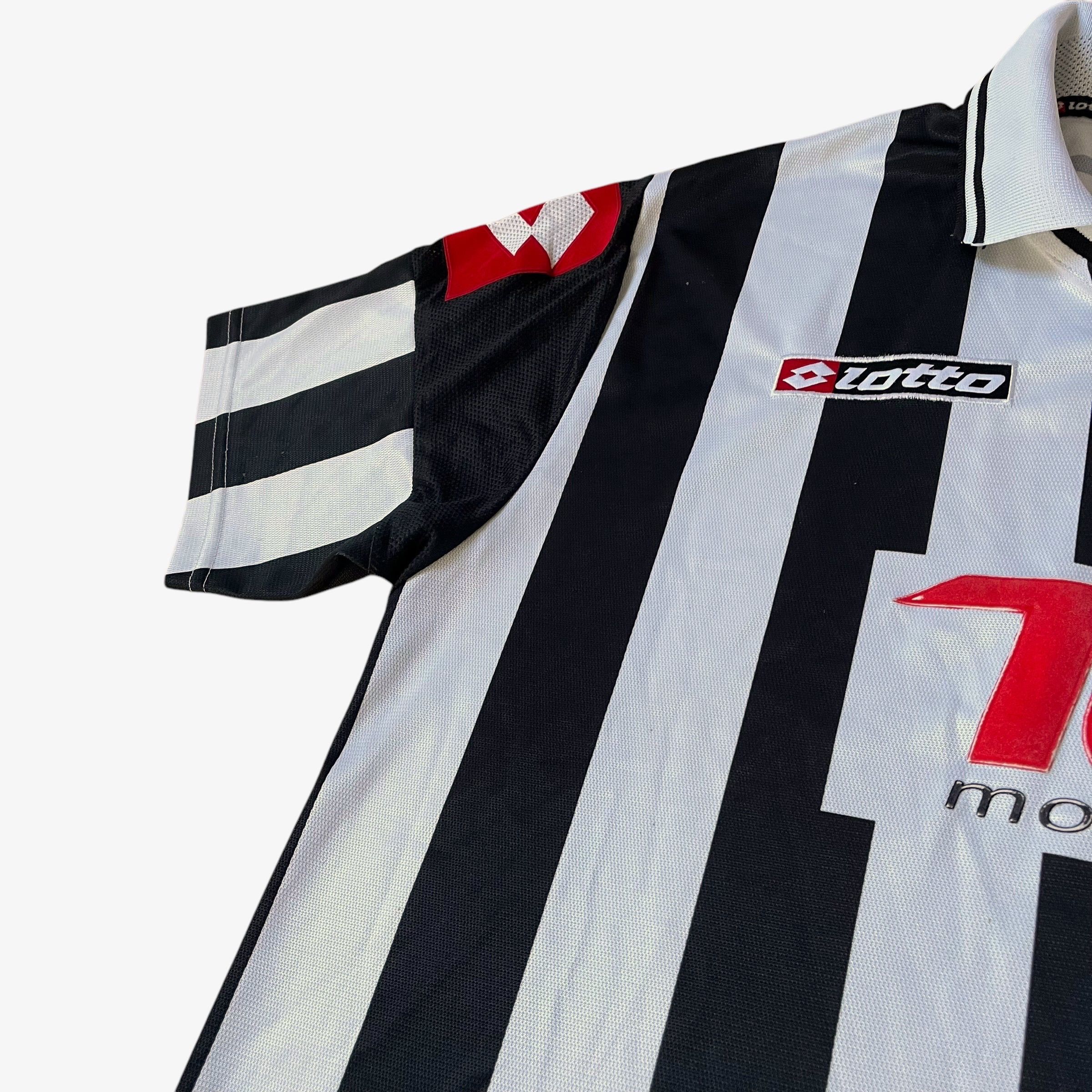 Lotto Sport Vintage Lotto Juventus 2001 Champions League Football Jersey Size US L / EU 52-54 / 3 - 5 Thumbnail